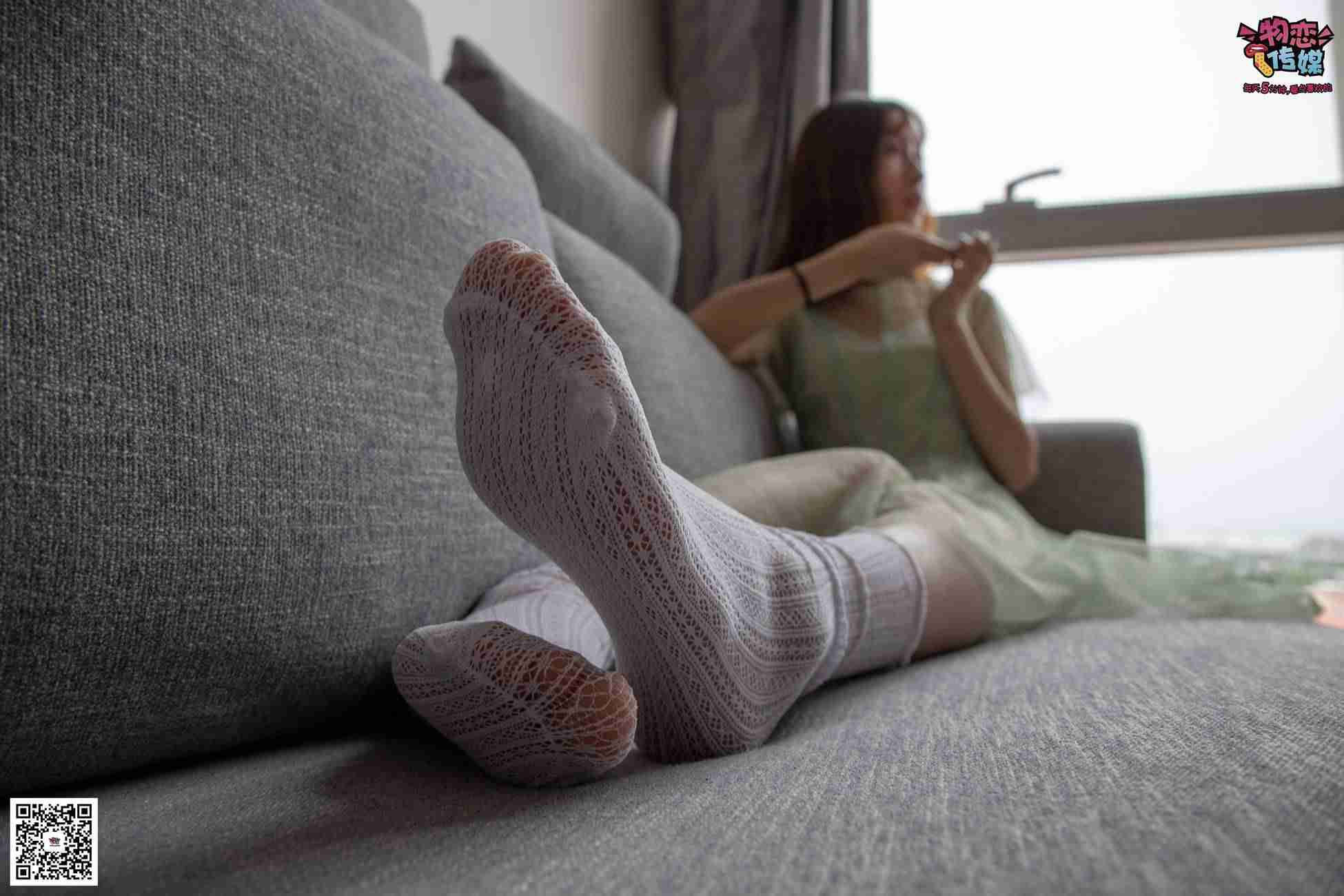 图片[161]-勿恋传媒 No.025 密桃成熟时,嫩绿纱裙搭配白色蕾SI袜,青涩又撩人 [211P] – 速更版-美库