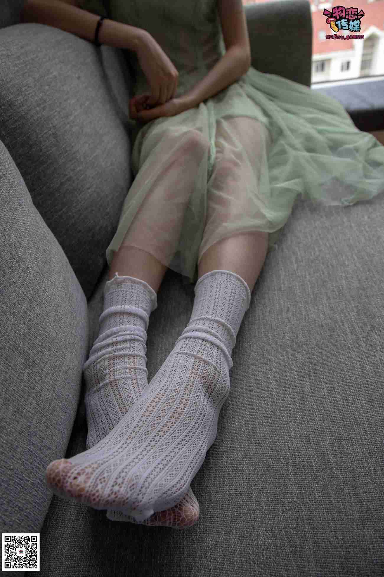 图片[165]-勿恋传媒 No.025 密桃成熟时,嫩绿纱裙搭配白色蕾SI袜,青涩又撩人 [211P] – 速更版-美库