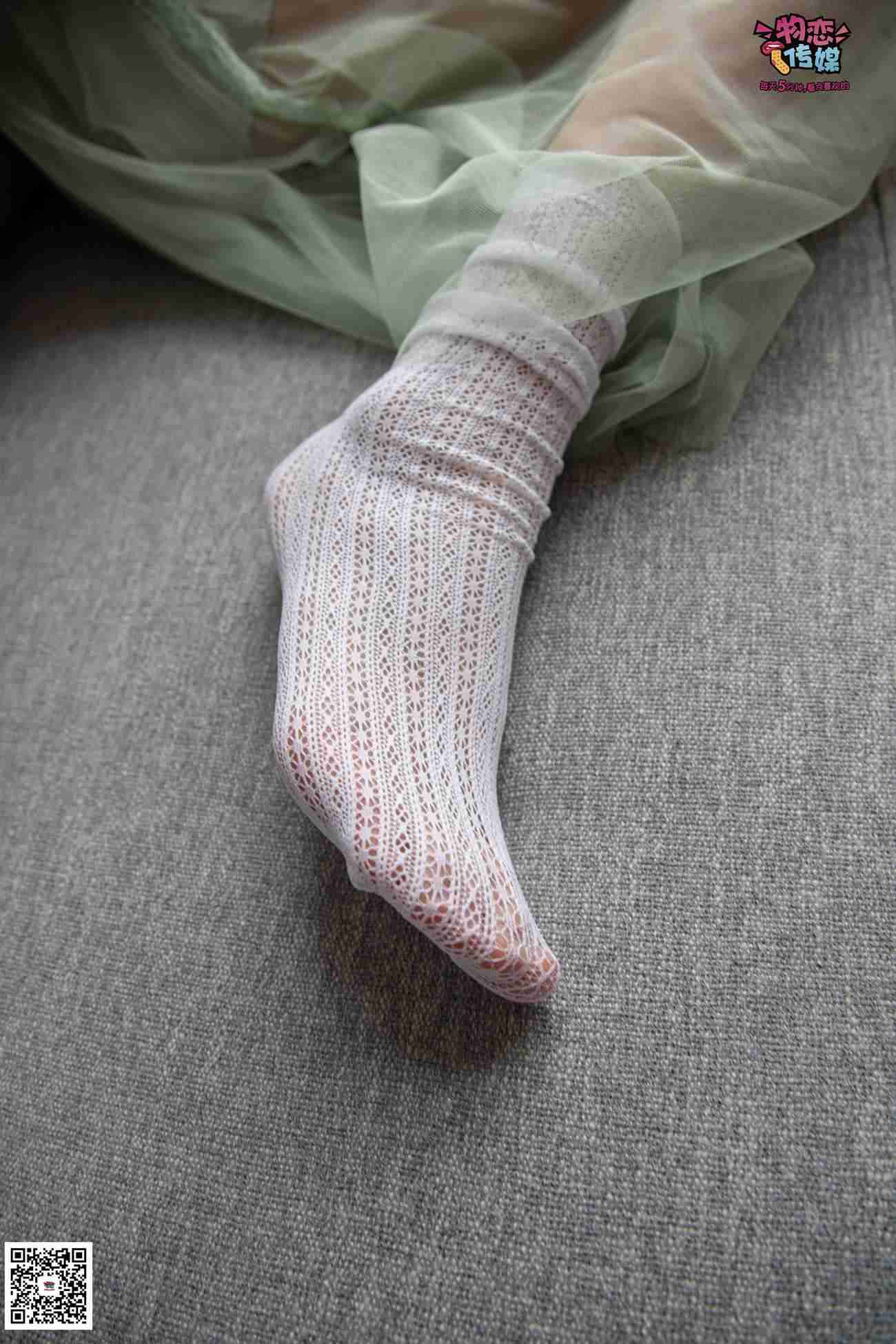 图片[194]-勿恋传媒 No.025 密桃成熟时,嫩绿纱裙搭配白色蕾SI袜,青涩又撩人 [211P] – 速更版-美库
