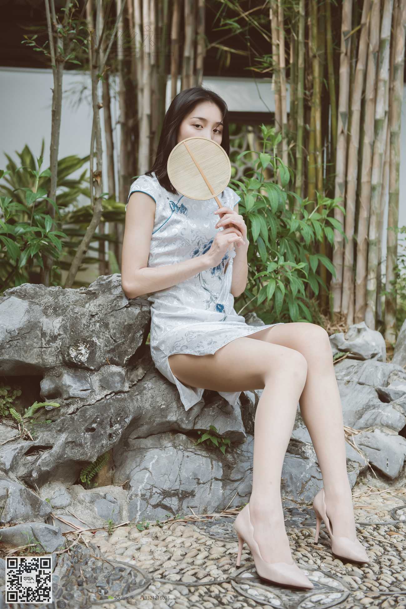 图片[110]-[SSA丝社]超清写真 NO.111 君君 腿模君君的旗袍秀[163P] – 速更版-美库