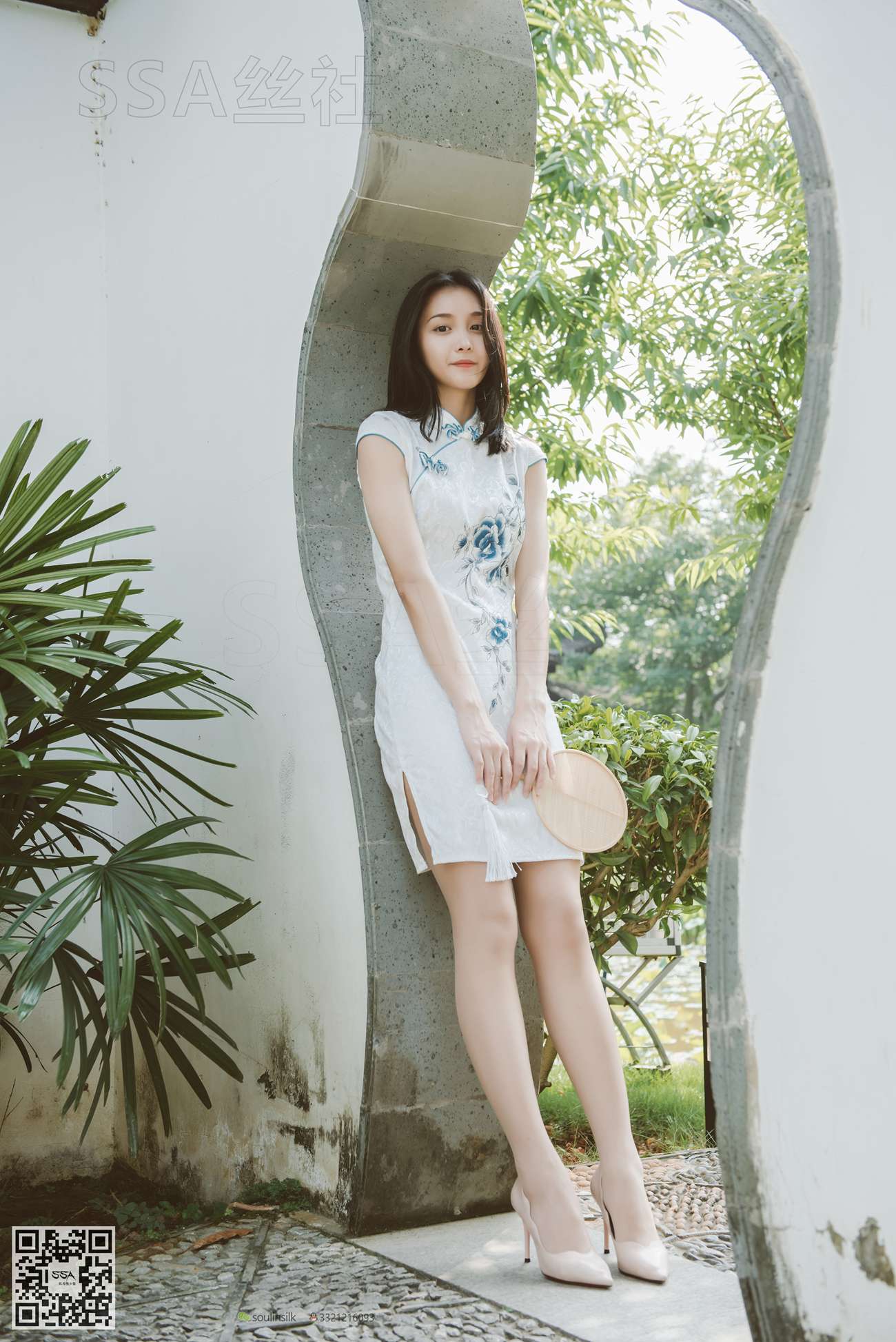 图片[123]-[SSA丝社]超清写真 NO.111 君君 腿模君君的旗袍秀[163P] – 速更版-美库