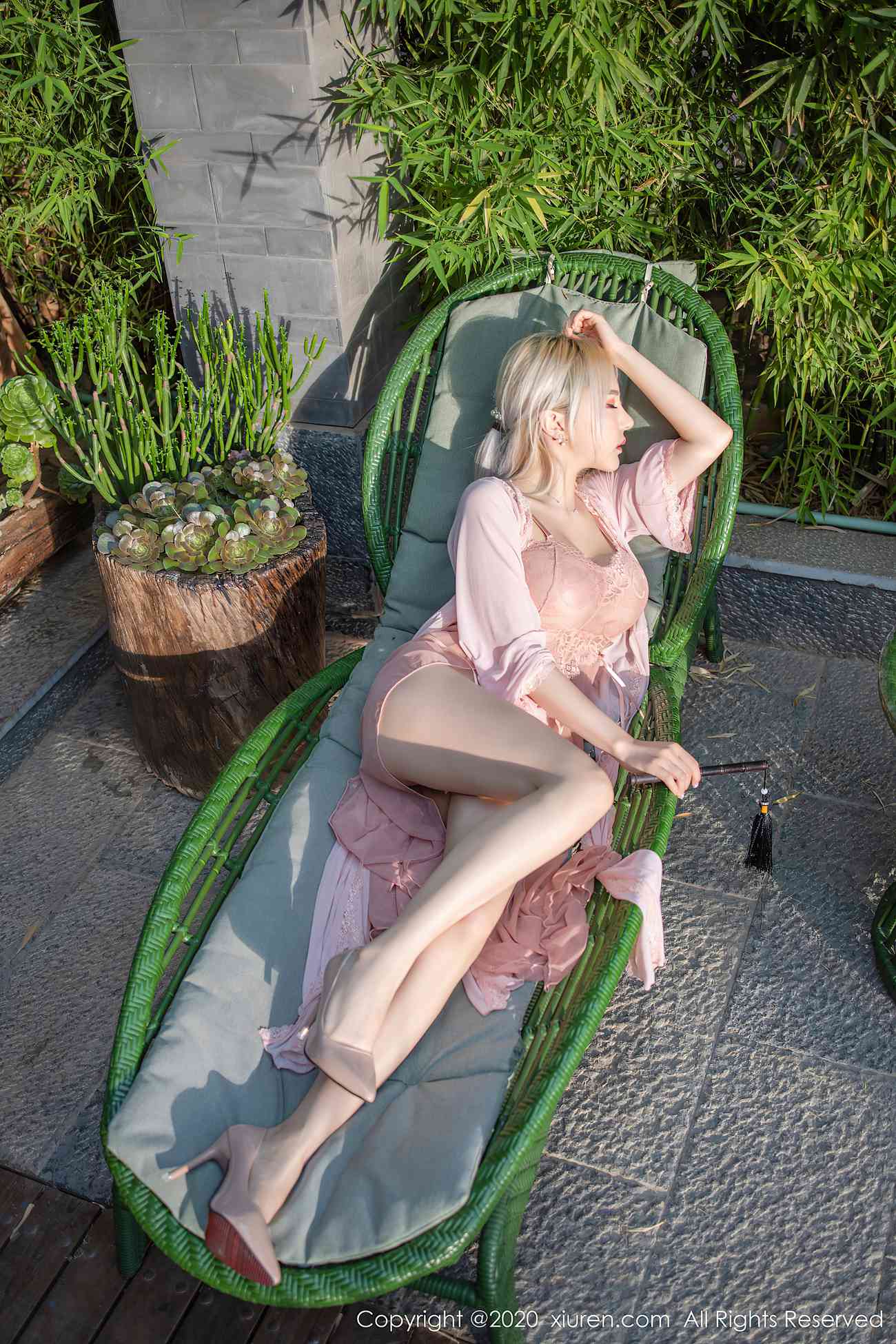 图片[33]-[XIUREN绣人网] 2020.09.22 No.2585 淼淼小姐姐呀 [37P] – 速更版-美库