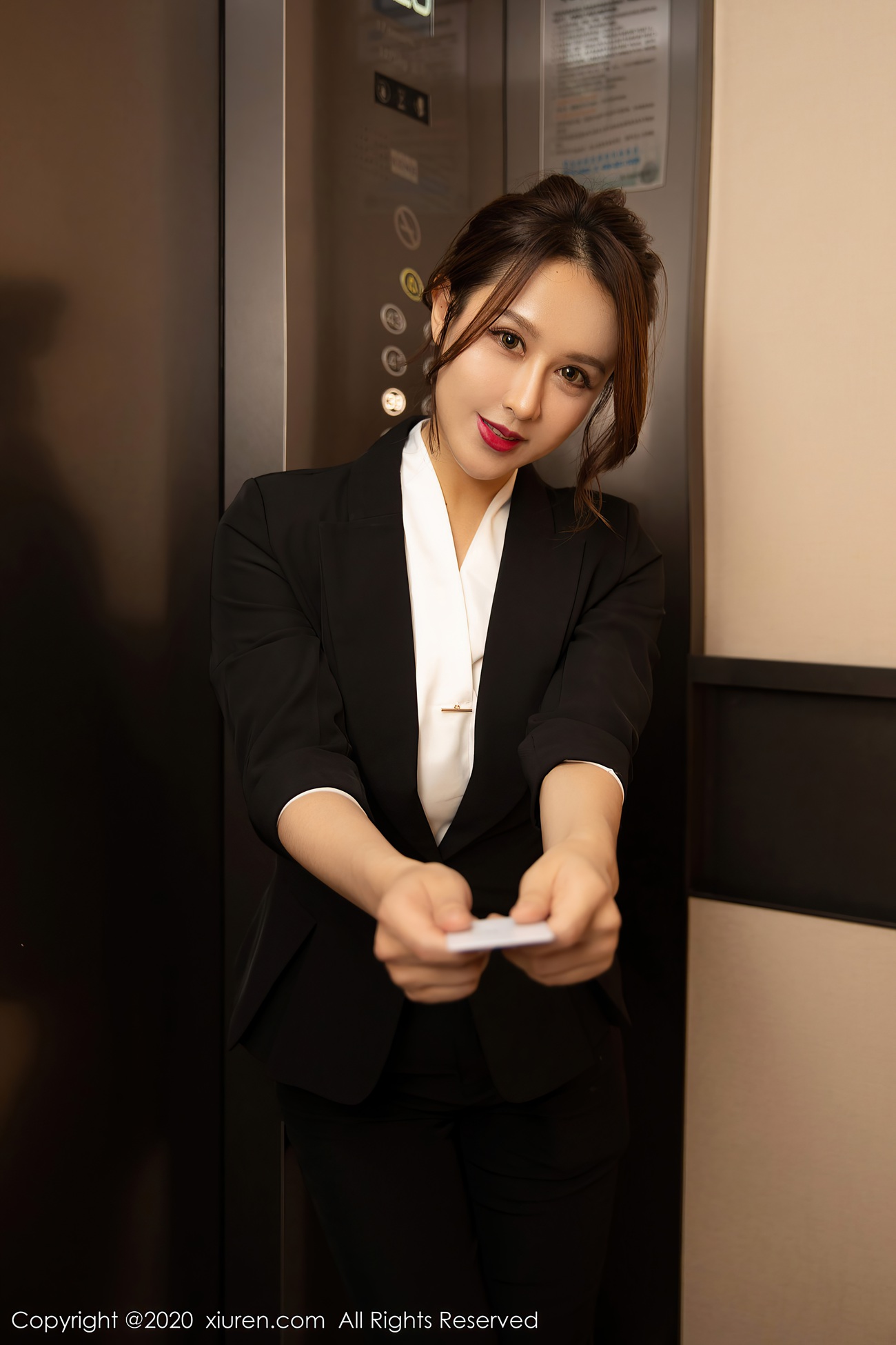 图片[70]-[XIUREN绣人网] 2020.09.21 No.2580 徐安安 [87P] – 速更版-美库