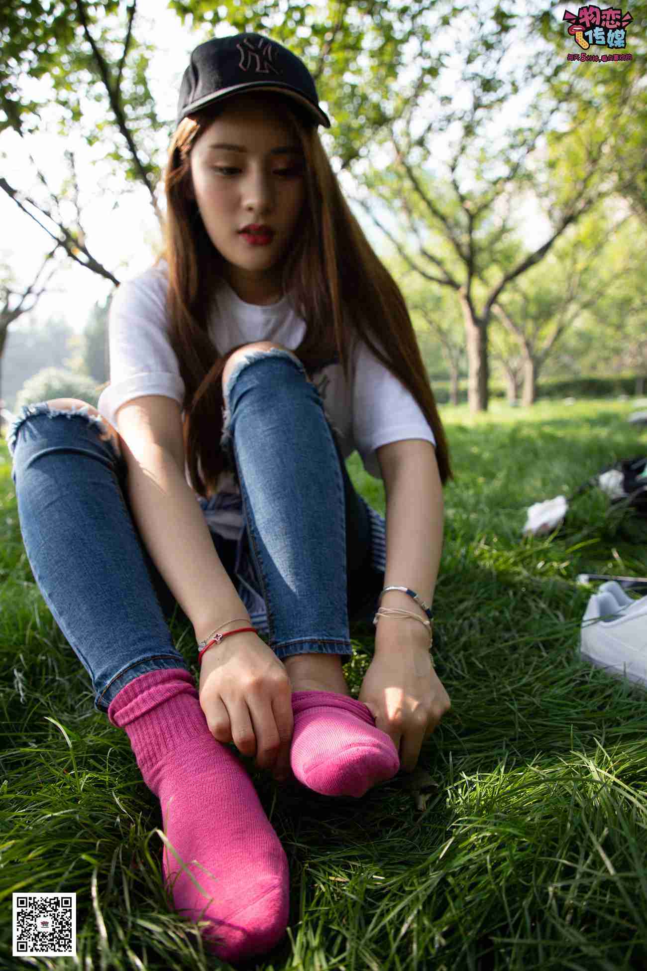 图片[13]-物恋传媒 No.027 棒球帽白色板鞋藏棉袜,清纯运动美少女,今日份的网红小姐姐请收下 [192P] – 速更版-美库