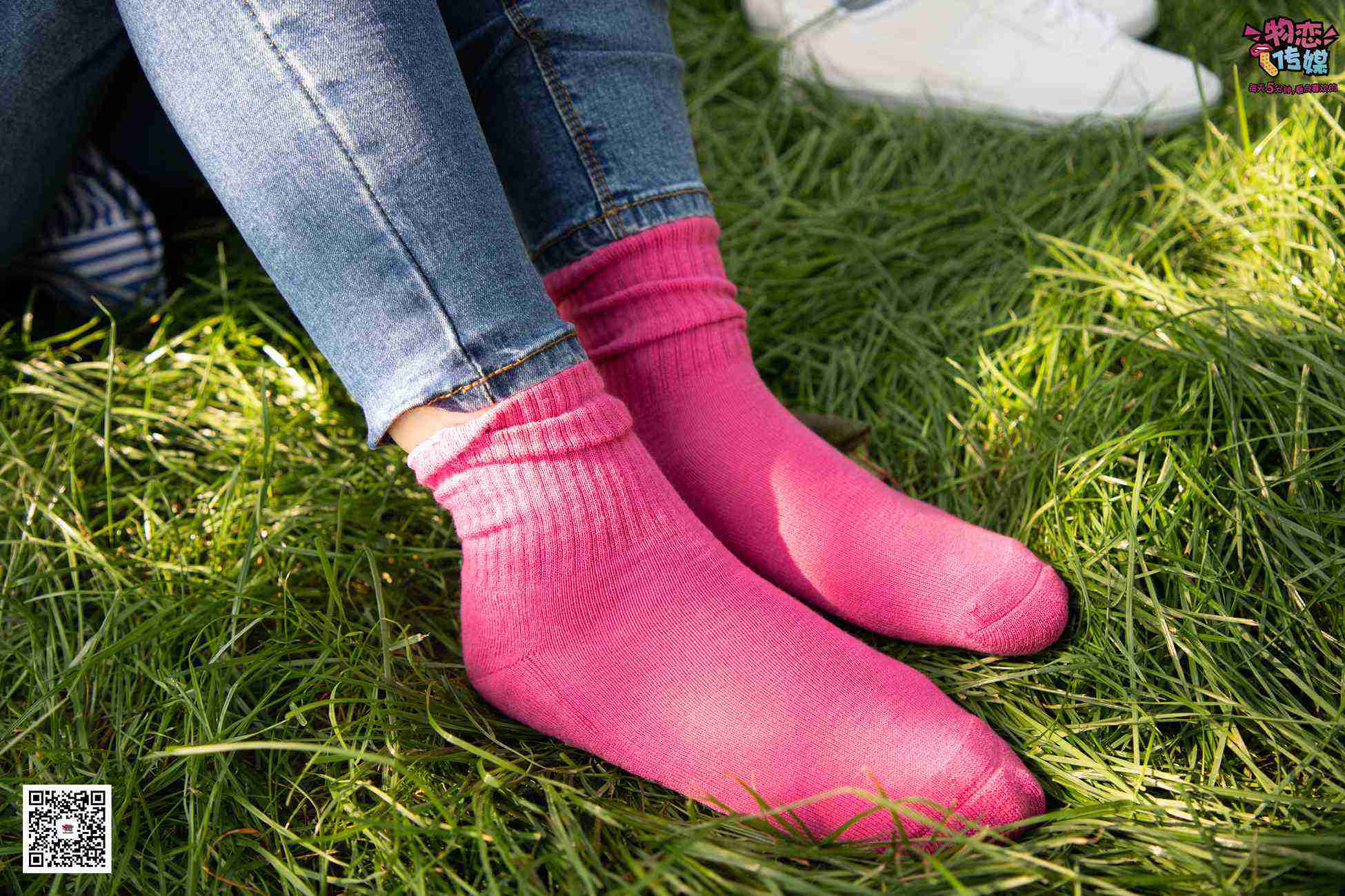 图片[14]-物恋传媒 No.027 棒球帽白色板鞋藏棉袜,清纯运动美少女,今日份的网红小姐姐请收下 [192P] – 速更版-美库