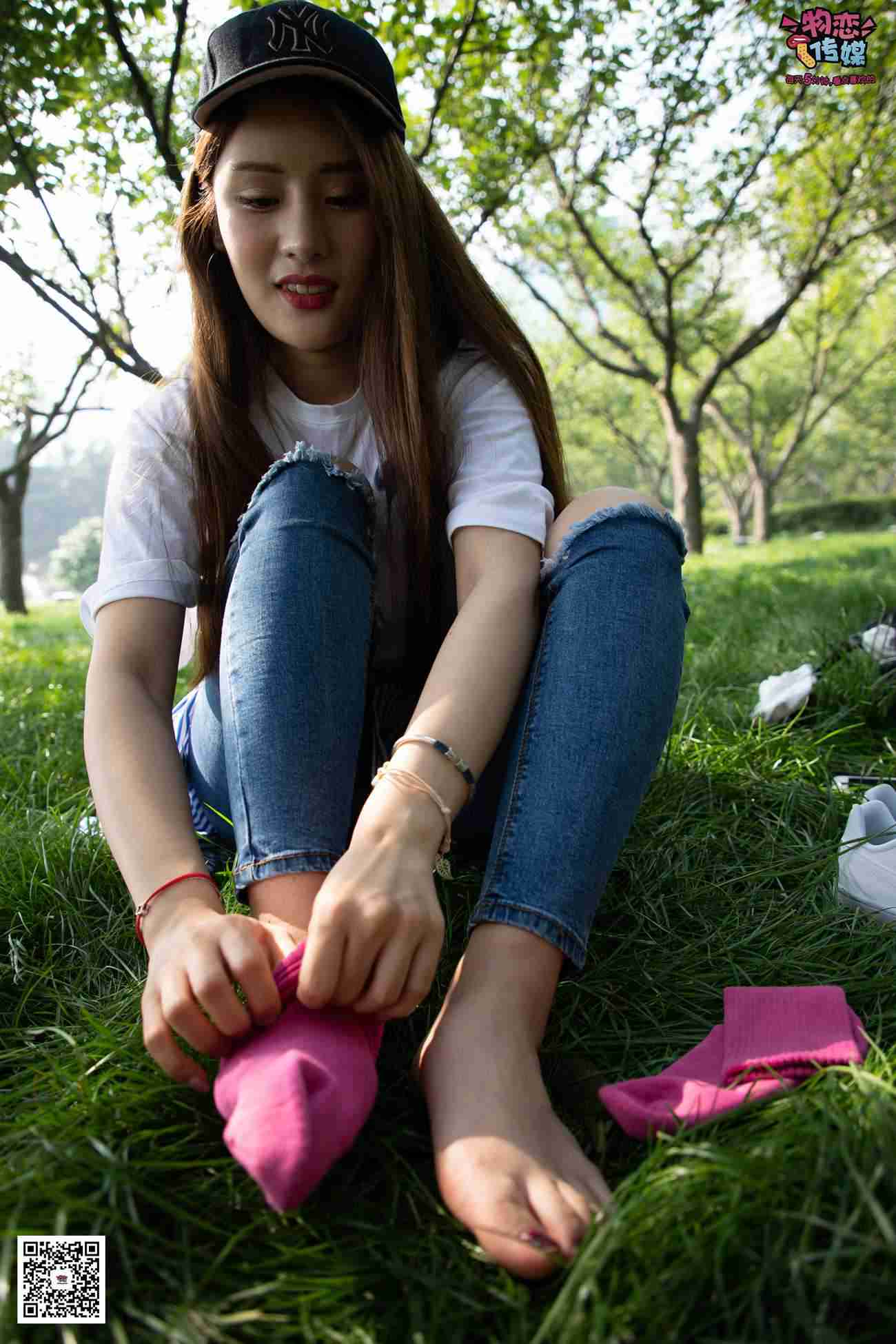 图片[21]-物恋传媒 No.027 棒球帽白色板鞋藏棉袜,清纯运动美少女,今日份的网红小姐姐请收下 [192P] – 速更版-美库