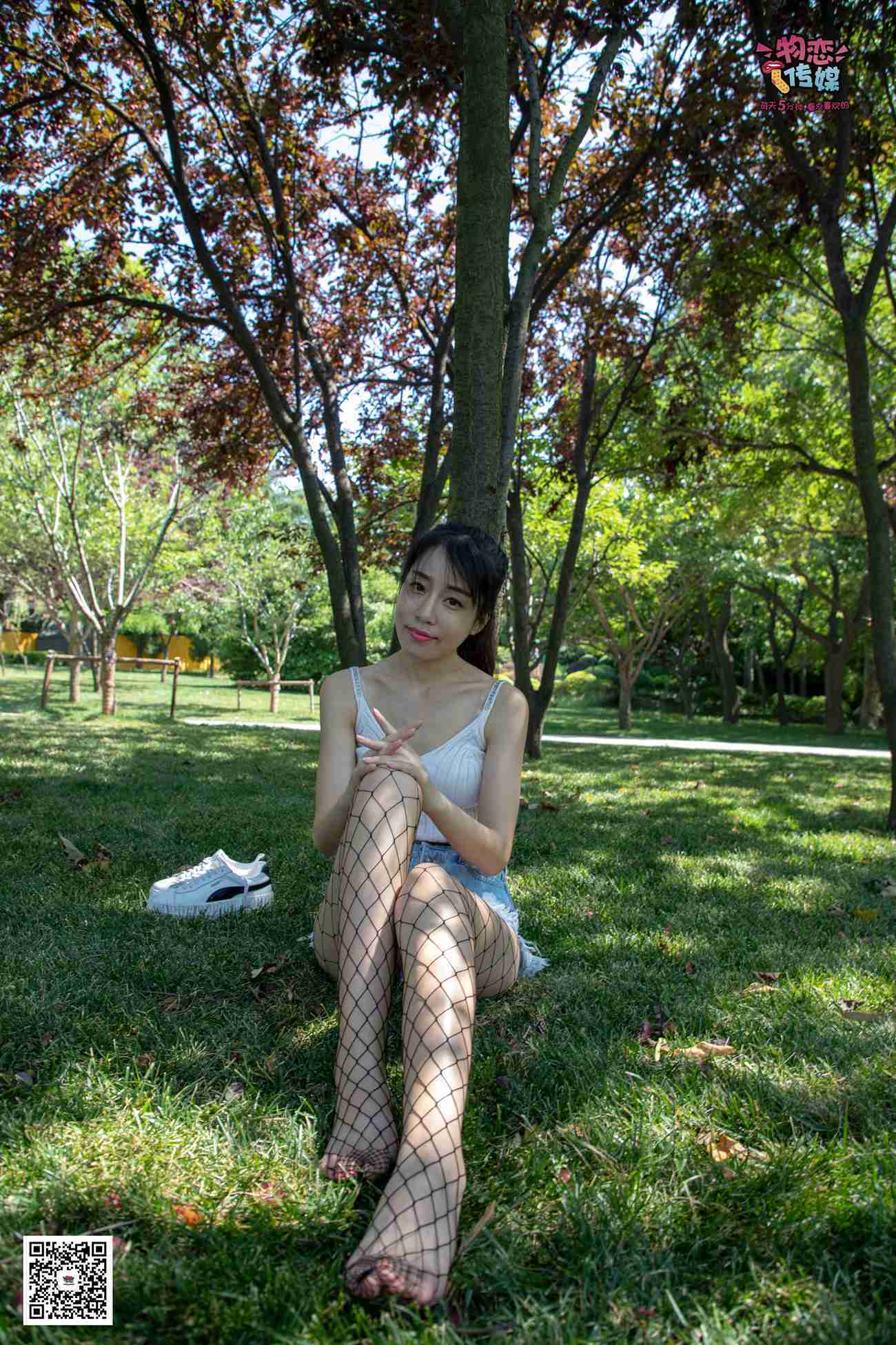 图片[50]-勿恋传媒 No.026 白T恤搭配黑色渔往袜,清纯与姓感的基情碰撞 [181P] – 速更版-美库