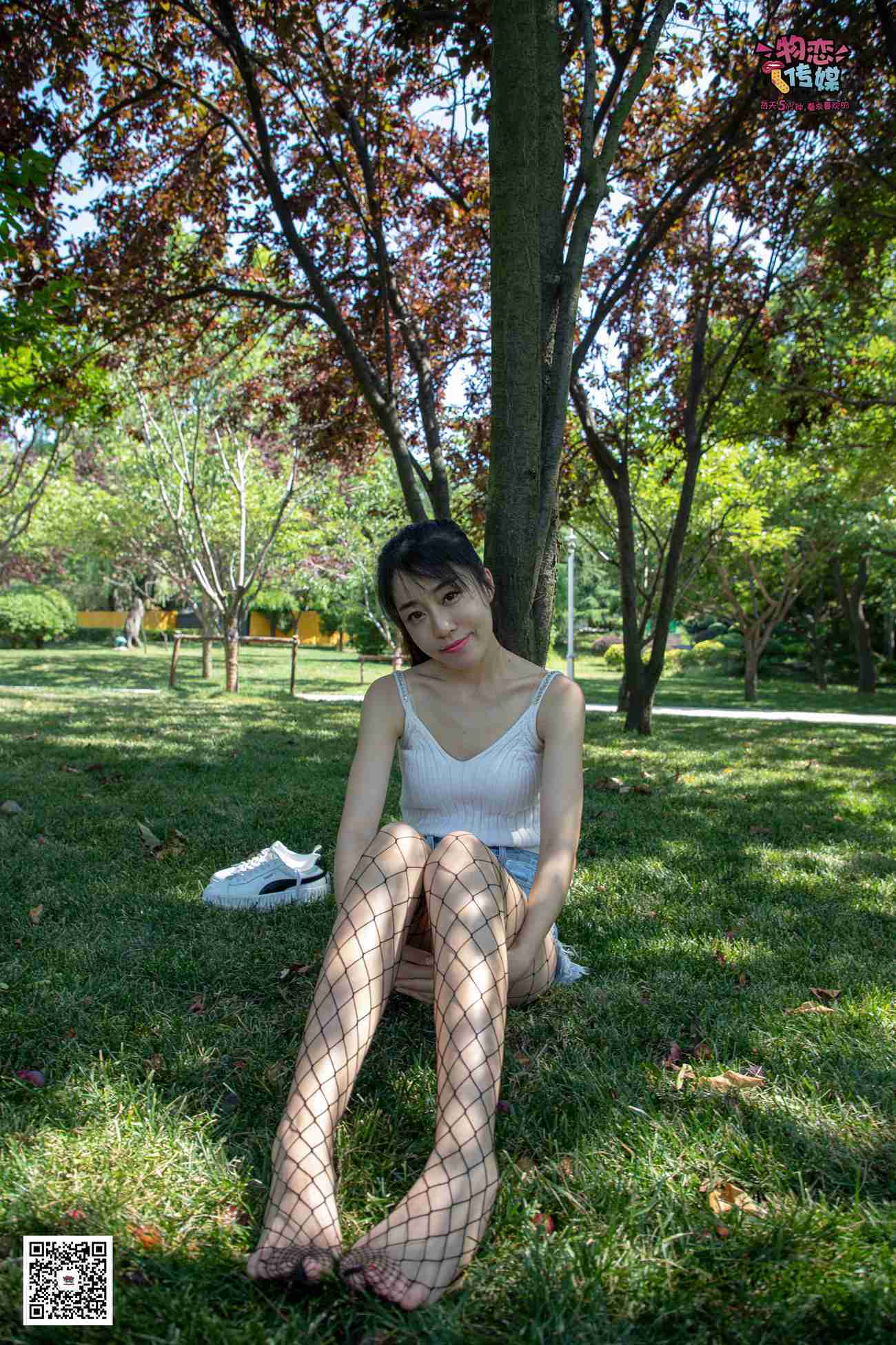图片[49]-勿恋传媒 No.026 白T恤搭配黑色渔往袜,清纯与姓感的基情碰撞 [181P] – 速更版-美库