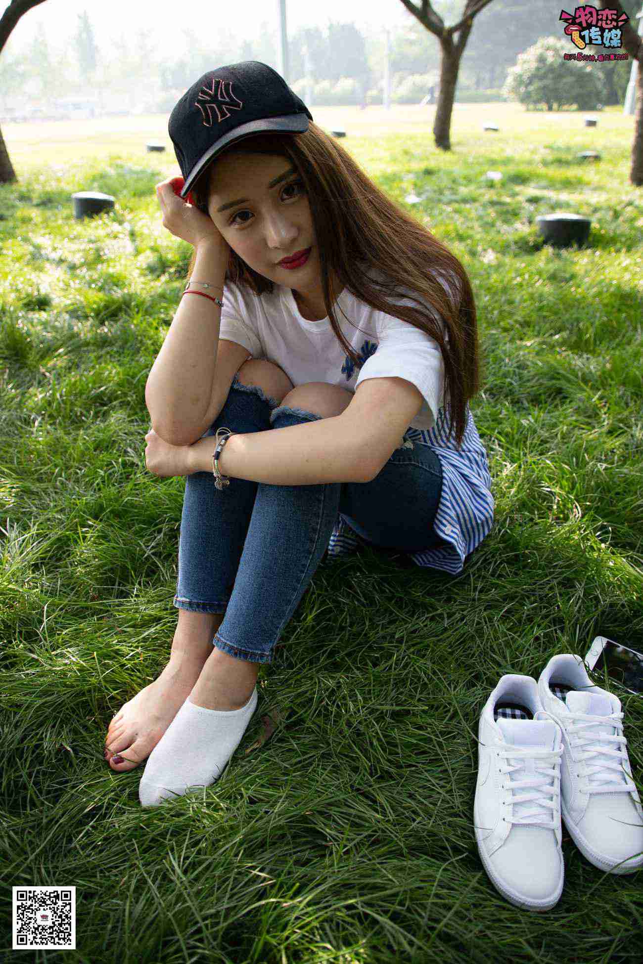 图片[39]-物恋传媒 No.027 棒球帽白色板鞋藏棉袜,清纯运动美少女,今日份的网红小姐姐请收下 [192P] – 速更版-美库