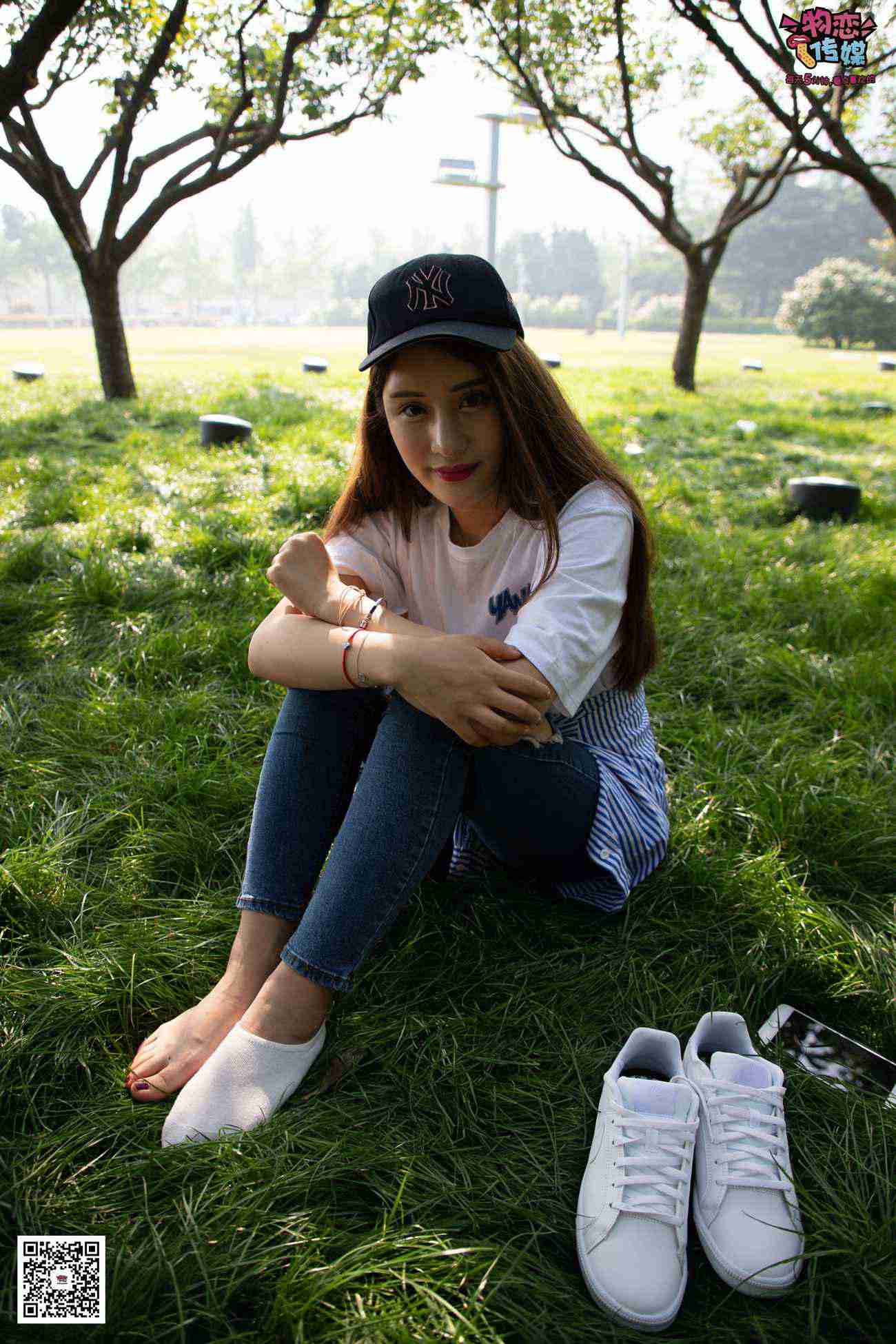 图片[41]-物恋传媒 No.027 棒球帽白色板鞋藏棉袜,清纯运动美少女,今日份的网红小姐姐请收下 [192P] – 速更版-美库