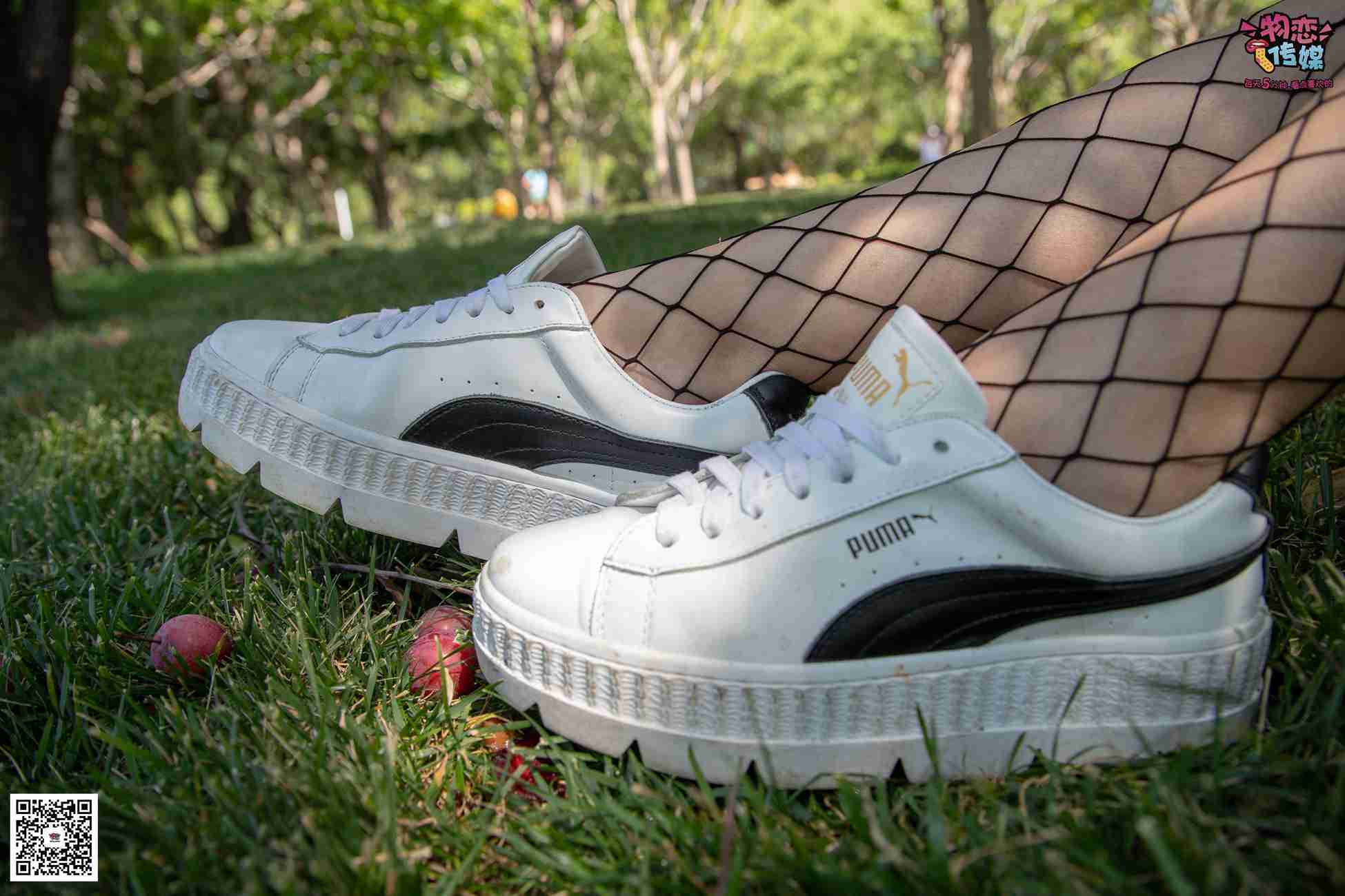 图片[86]-勿恋传媒 No.026 白T恤搭配黑色渔往袜,清纯与姓感的基情碰撞 [181P] – 速更版-美库