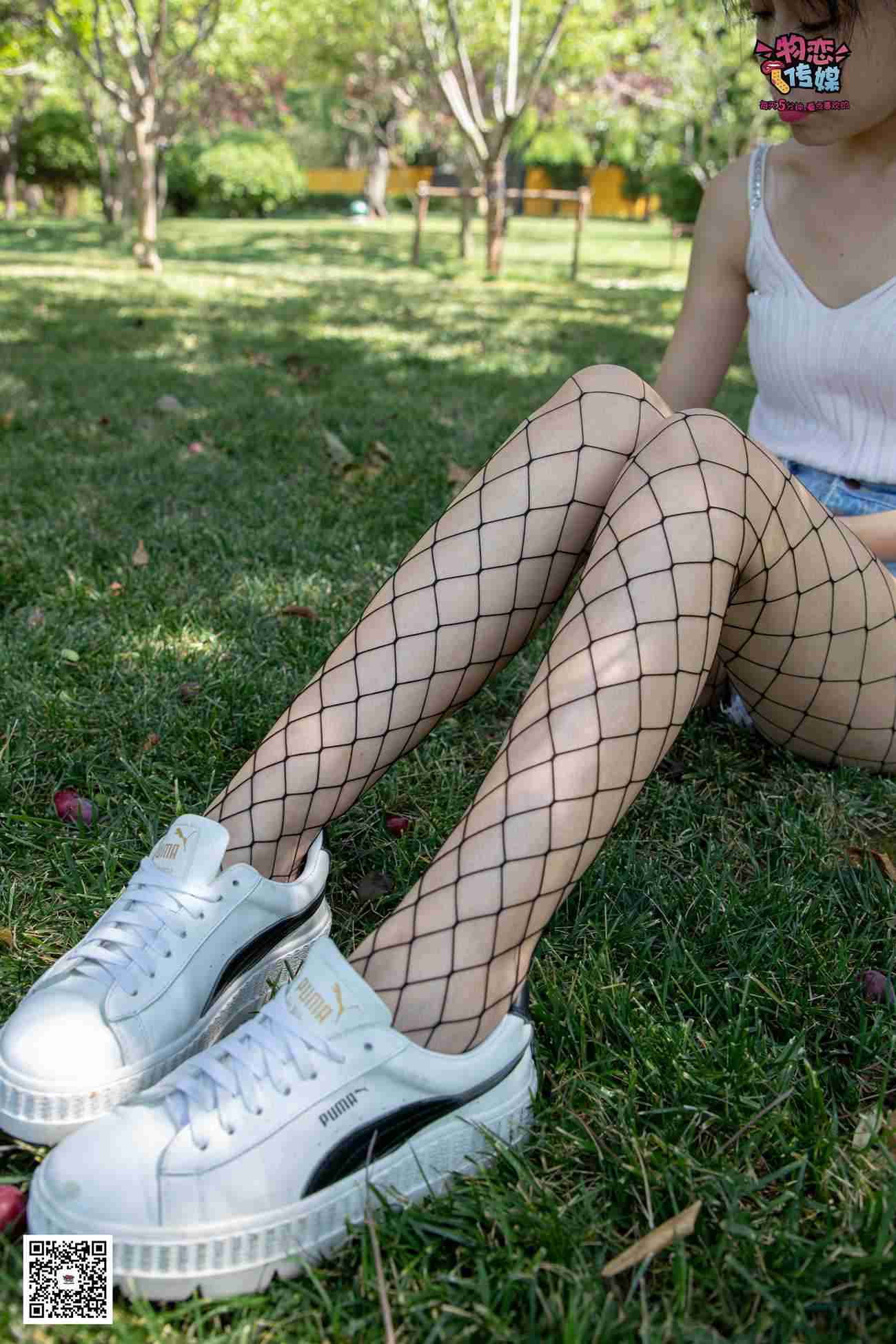 图片[101]-勿恋传媒 No.026 白T恤搭配黑色渔往袜,清纯与姓感的基情碰撞 [181P] – 速更版-美库