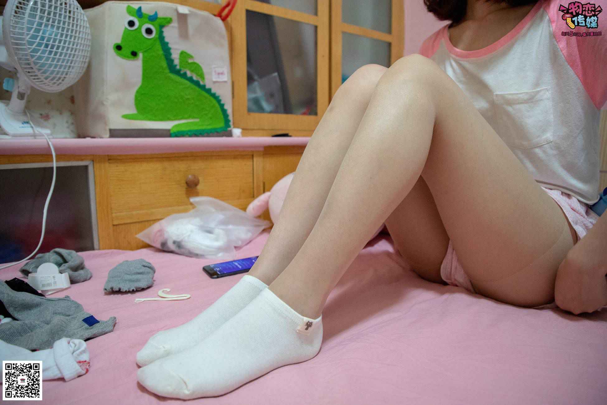 图片[68]-物恋传媒 NO.028 送你我的心,探秘猫耳闺房,纯棉睡衣搭配肉丝和爱心棉袜 [281P] – 速更版-美库