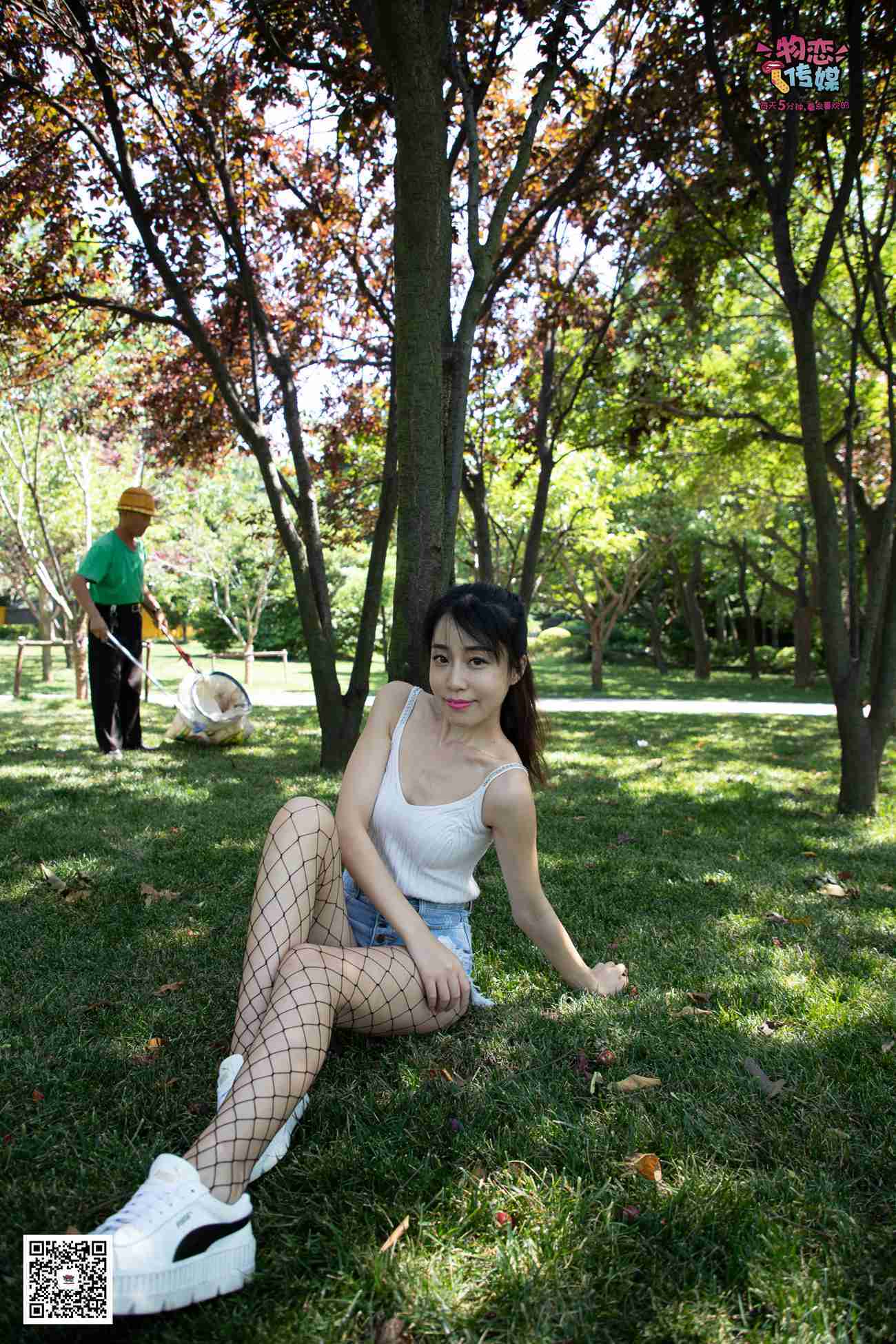 图片[134]-勿恋传媒 No.026 白T恤搭配黑色渔往袜,清纯与姓感的基情碰撞 [181P] – 速更版-美库