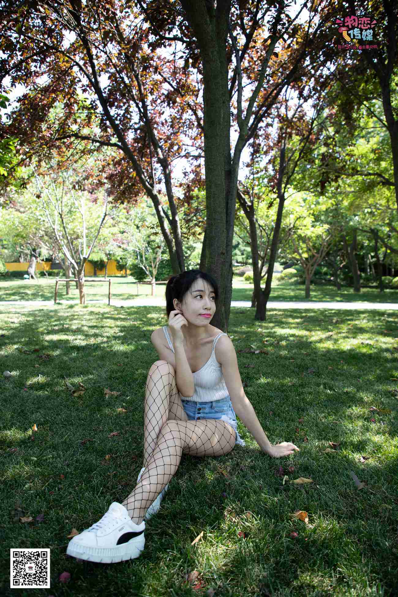 图片[135]-勿恋传媒 No.026 白T恤搭配黑色渔往袜,清纯与姓感的基情碰撞 [181P] – 速更版-美库