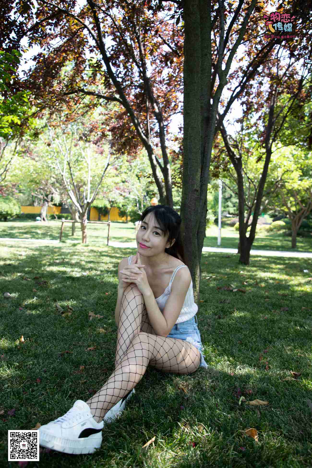 图片[138]-勿恋传媒 No.026 白T恤搭配黑色渔往袜,清纯与姓感的基情碰撞 [181P] – 速更版-美库