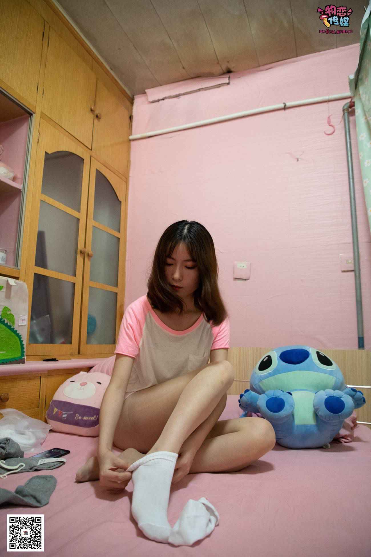 图片[108]-物恋传媒 NO.028 送你我的心,探秘猫耳闺房,纯棉睡衣搭配肉丝和爱心棉袜 [281P] – 速更版-美库