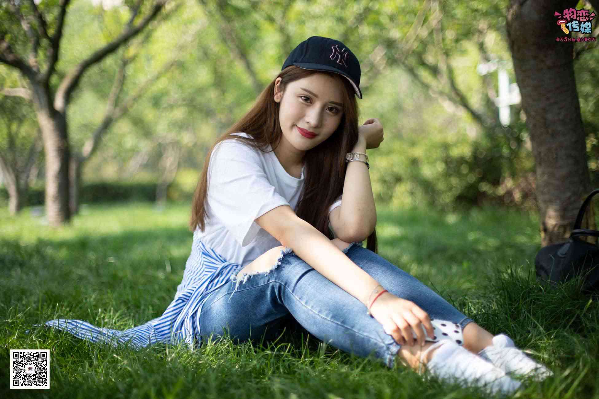 图片[171]-物恋传媒 No.027 棒球帽白色板鞋藏棉袜,清纯运动美少女,今日份的网红小姐姐请收下 [192P] – 速更版-美库