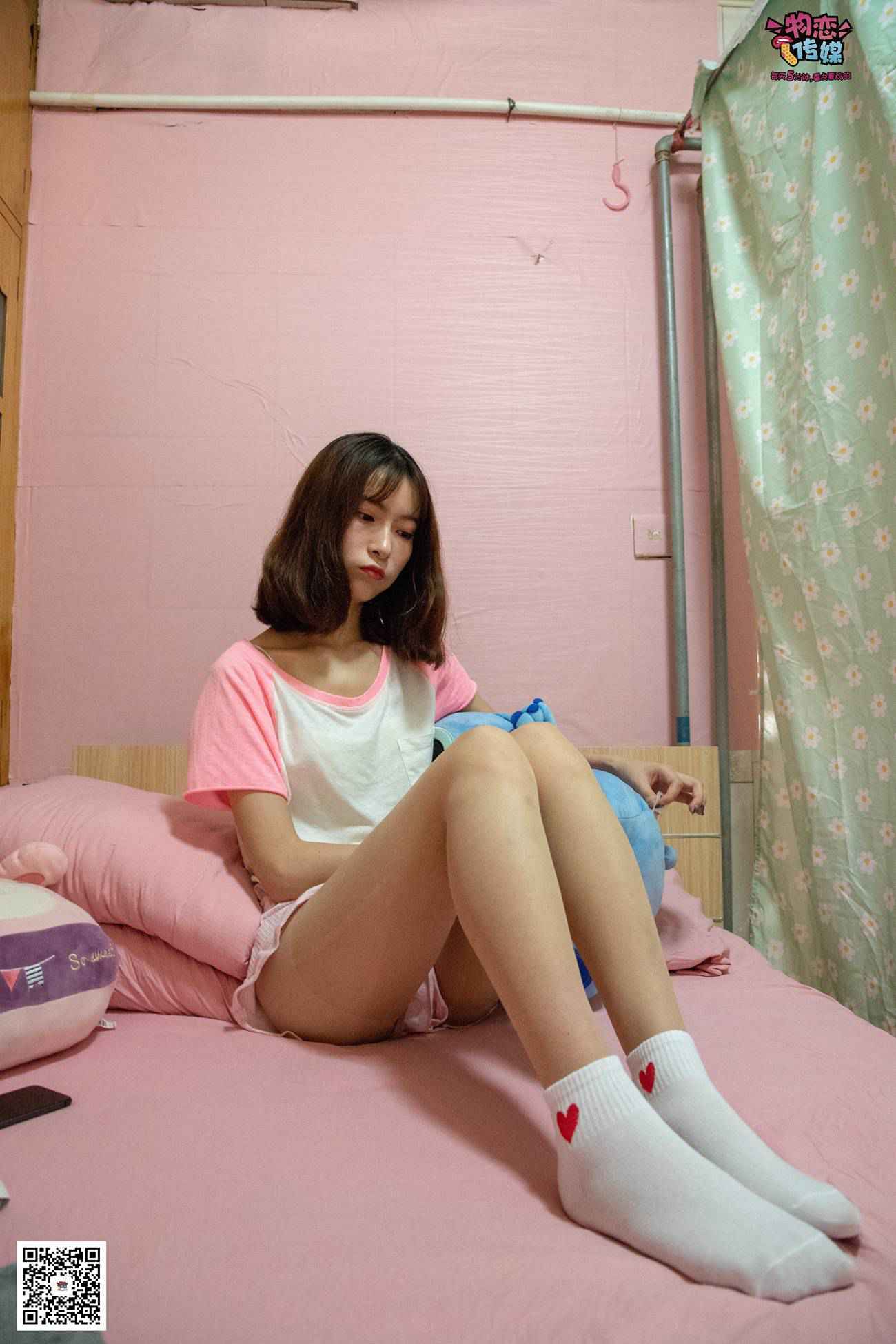 图片[175]-物恋传媒 NO.028 送你我的心,探秘猫耳闺房,纯棉睡衣搭配肉丝和爱心棉袜 [281P] – 速更版-美库