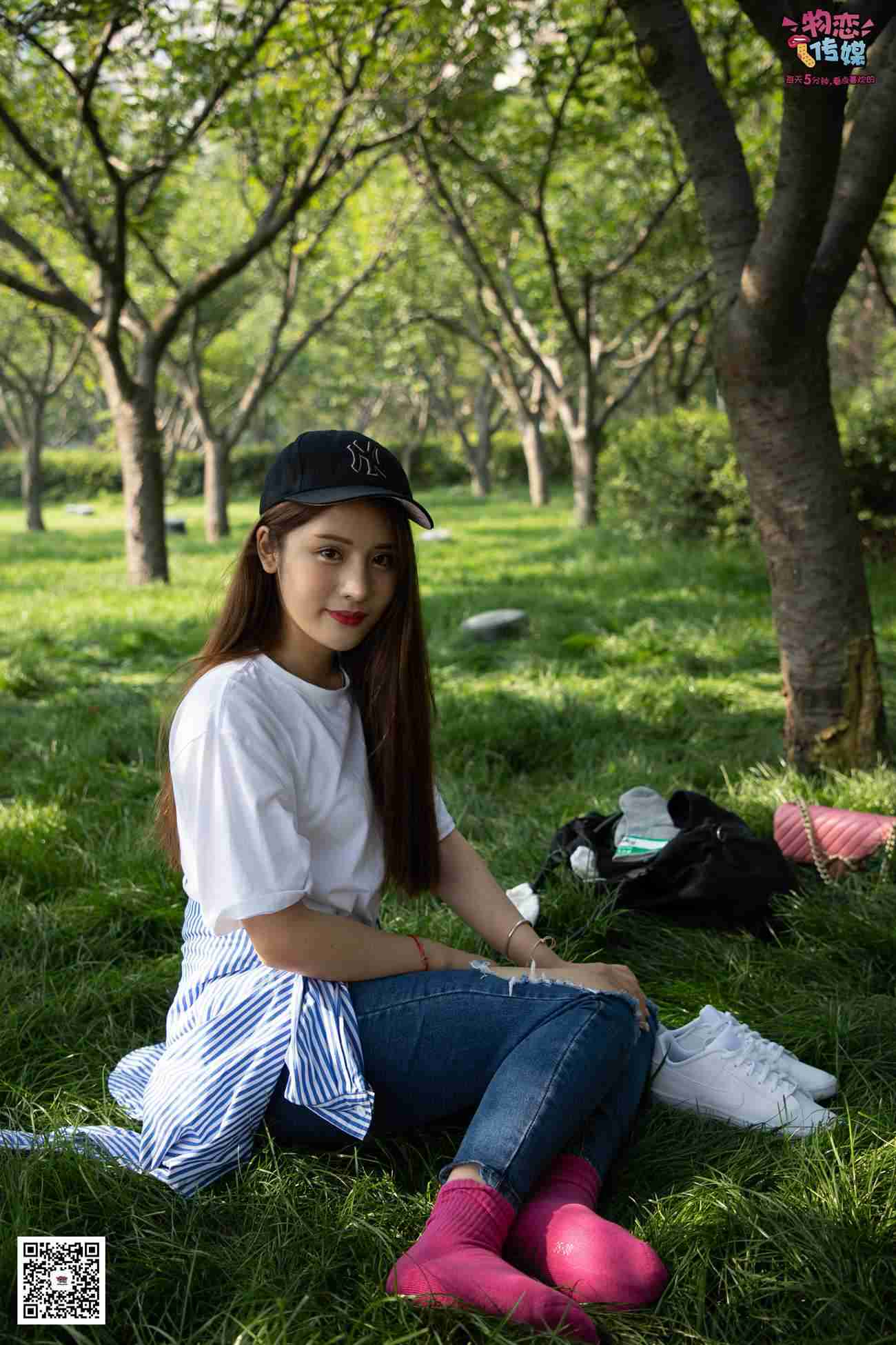 图片[188]-物恋传媒 No.027 棒球帽白色板鞋藏棉袜,清纯运动美少女,今日份的网红小姐姐请收下 [192P] – 速更版-美库