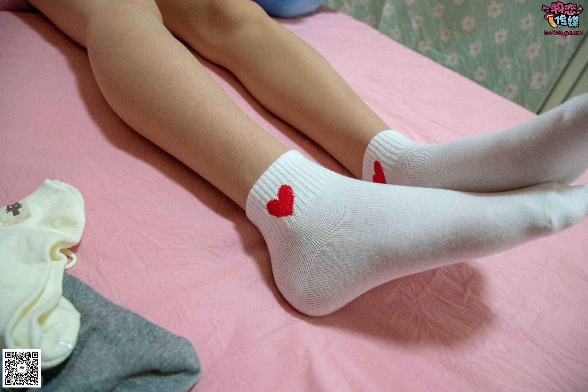 图片[203]-物恋传媒 NO.028 送你我的心,探秘猫耳闺房,纯棉睡衣搭配肉丝和爱心棉袜 [281P] – 速更版-美库