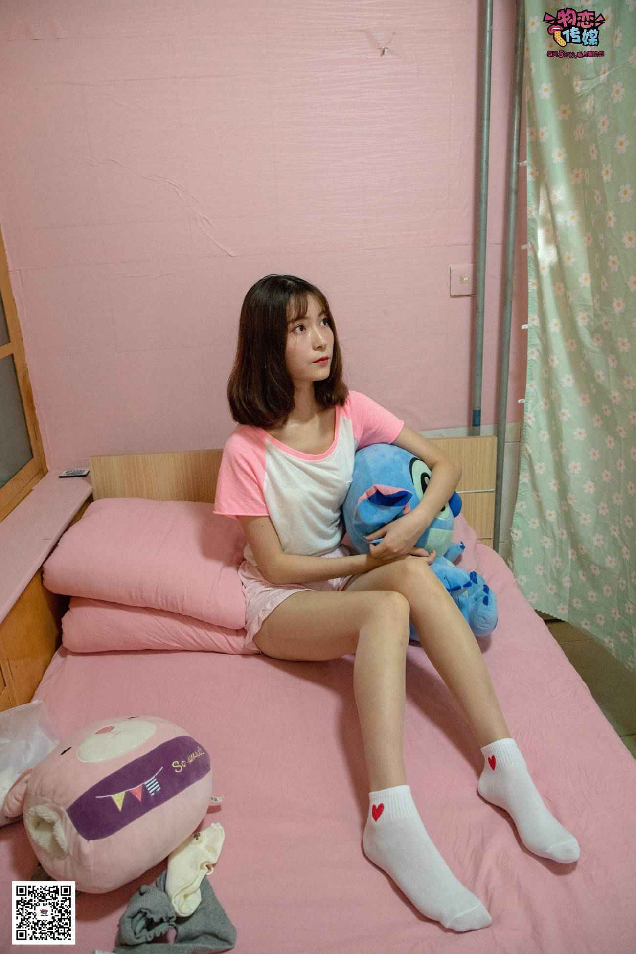 图片[210]-物恋传媒 NO.028 送你我的心,探秘猫耳闺房,纯棉睡衣搭配肉丝和爱心棉袜 [281P] – 速更版-美库