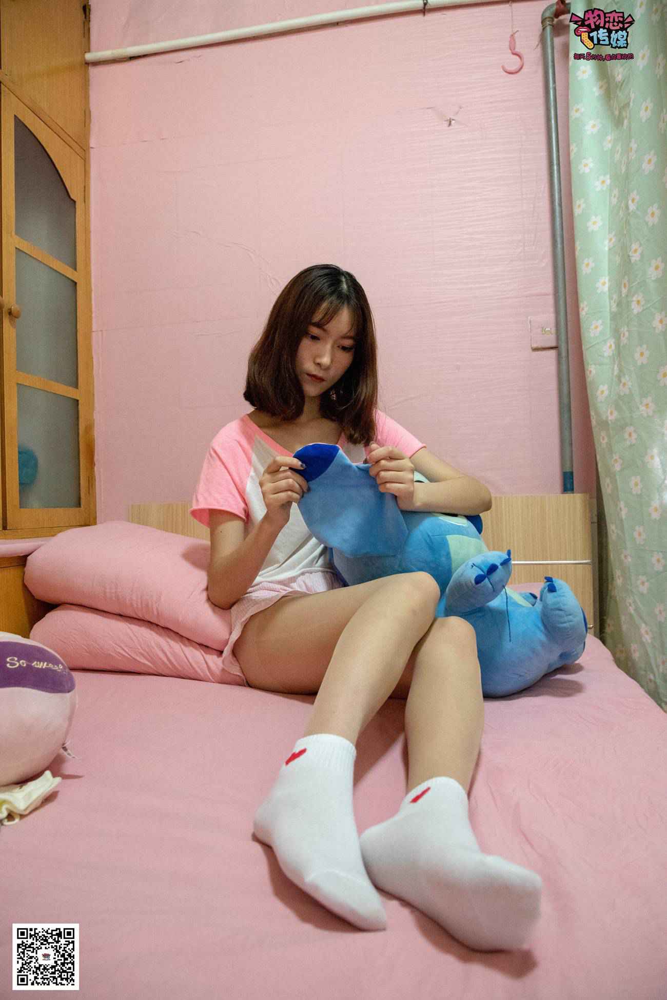 图片[214]-物恋传媒 NO.028 送你我的心,探秘猫耳闺房,纯棉睡衣搭配肉丝和爱心棉袜 [281P] – 速更版-美库