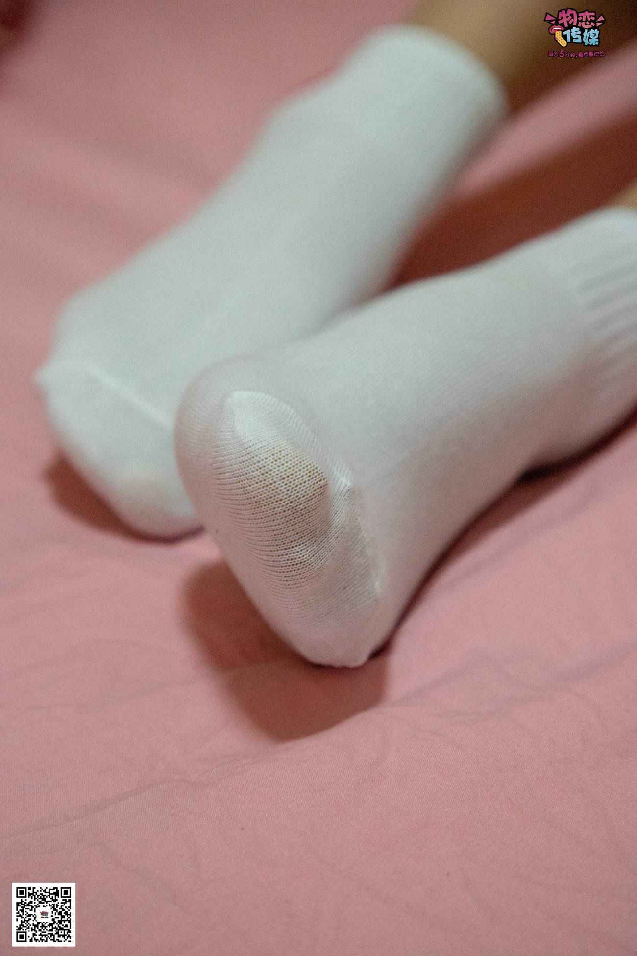 图片[217]-物恋传媒 NO.028 送你我的心,探秘猫耳闺房,纯棉睡衣搭配肉丝和爱心棉袜 [281P] – 速更版-美库