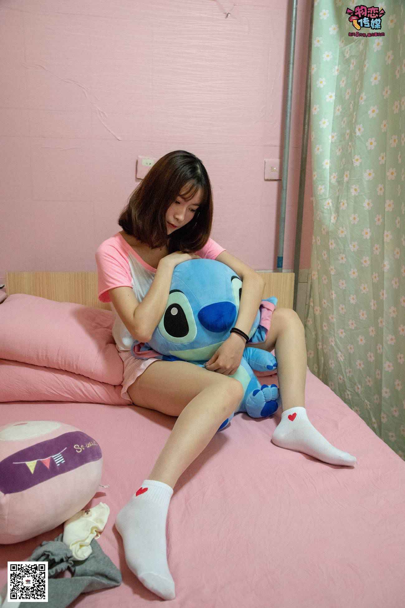 图片[231]-物恋传媒 NO.028 送你我的心,探秘猫耳闺房,纯棉睡衣搭配肉丝和爱心棉袜 [281P] – 速更版-美库