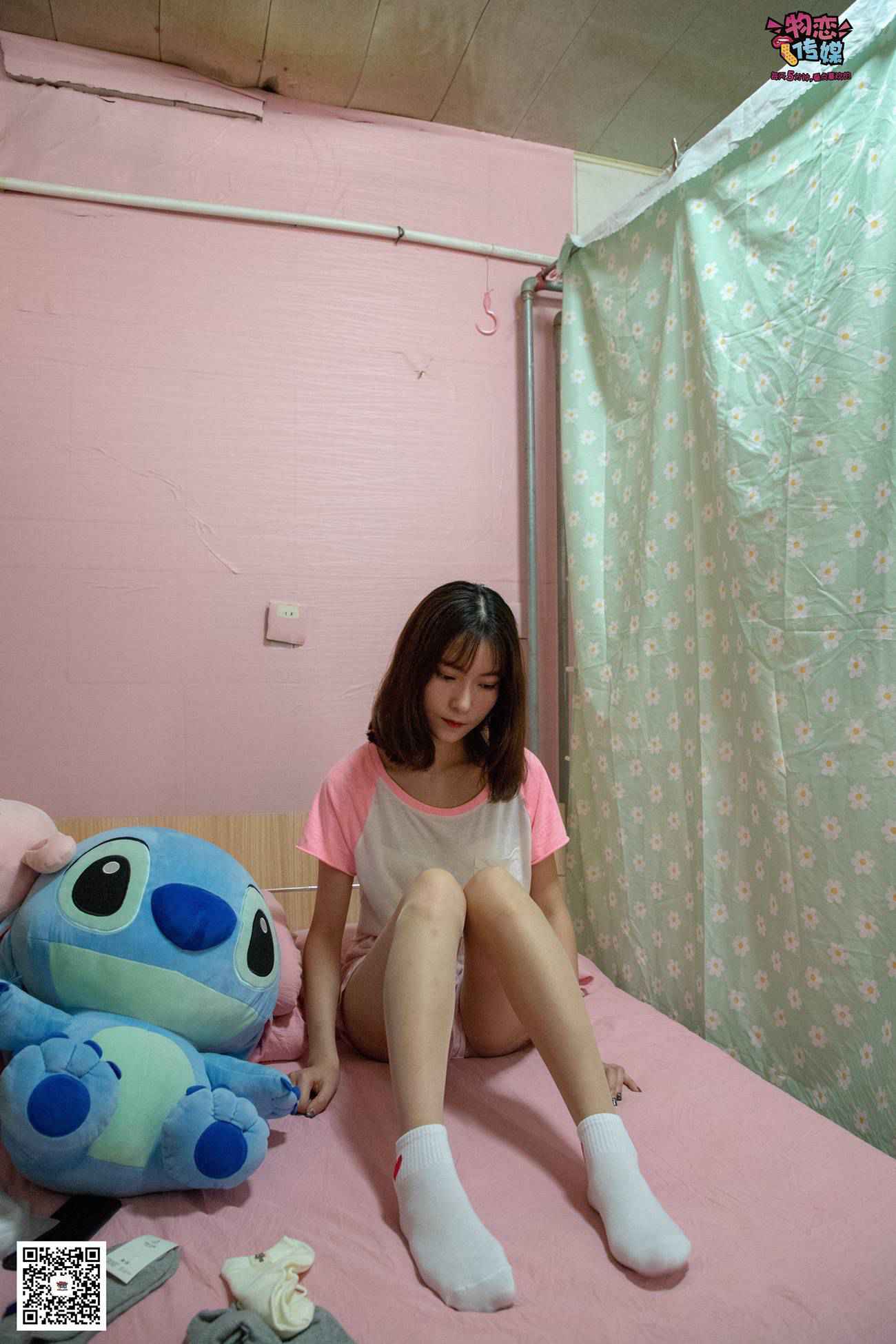 图片[234]-物恋传媒 NO.028 送你我的心,探秘猫耳闺房,纯棉睡衣搭配肉丝和爱心棉袜 [281P] – 速更版-美库