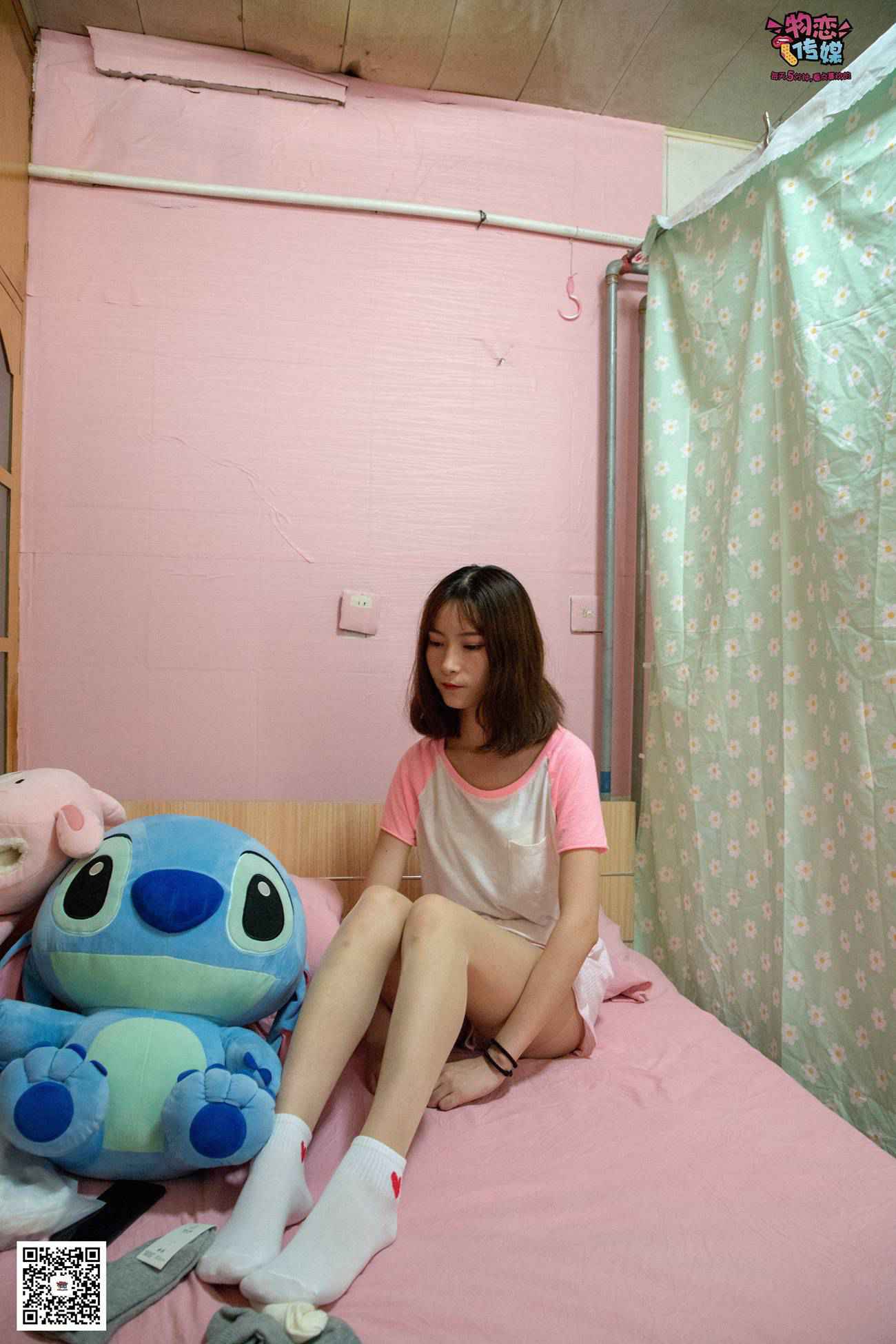 图片[241]-物恋传媒 NO.028 送你我的心,探秘猫耳闺房,纯棉睡衣搭配肉丝和爱心棉袜 [281P] – 速更版-美库