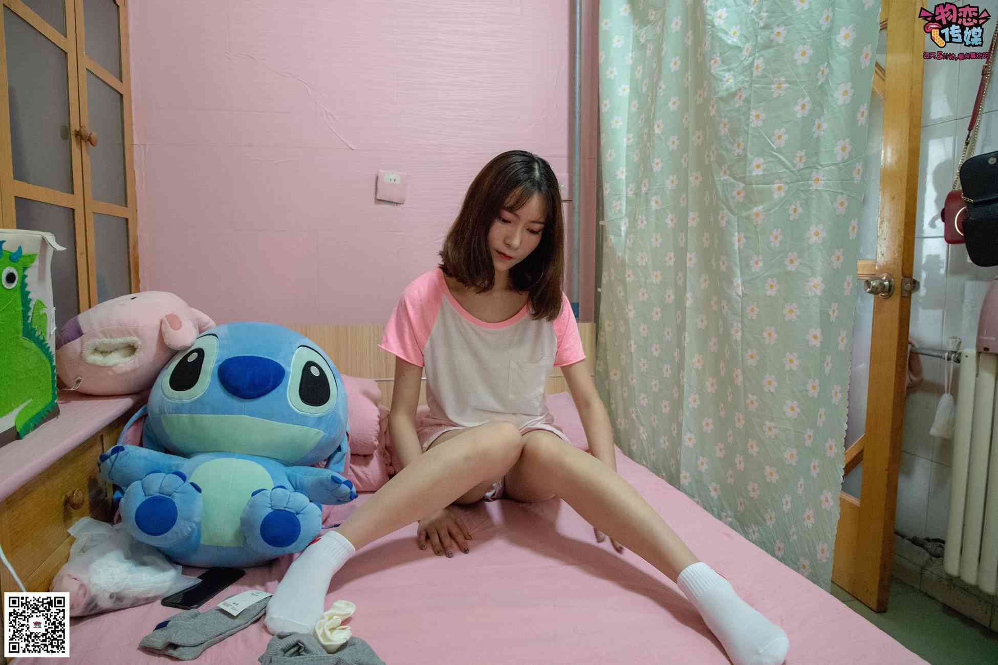 图片[242]-物恋传媒 NO.028 送你我的心,探秘猫耳闺房,纯棉睡衣搭配肉丝和爱心棉袜 [281P] – 速更版-美库