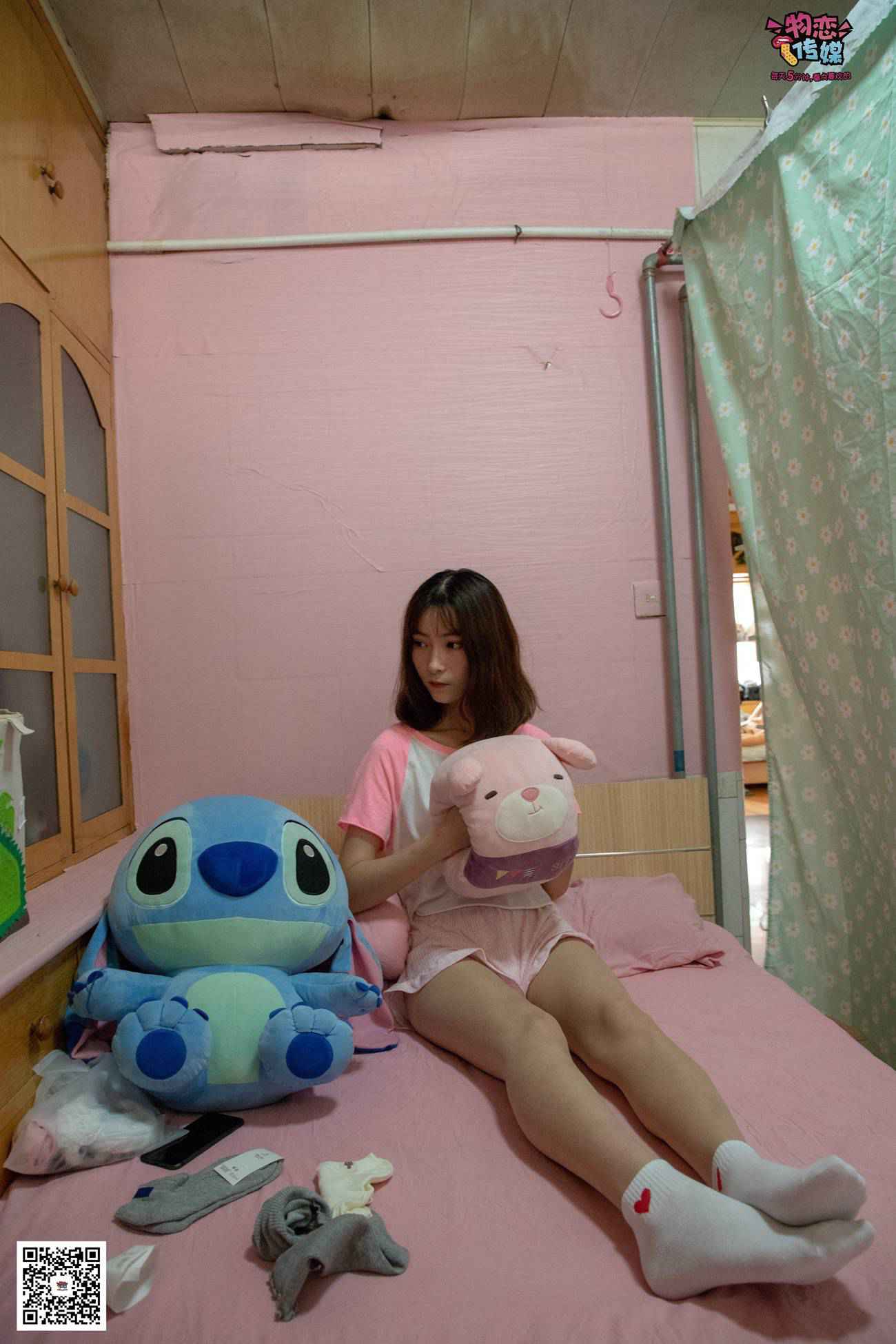 图片[245]-物恋传媒 NO.028 送你我的心,探秘猫耳闺房,纯棉睡衣搭配肉丝和爱心棉袜 [281P] – 速更版-美库