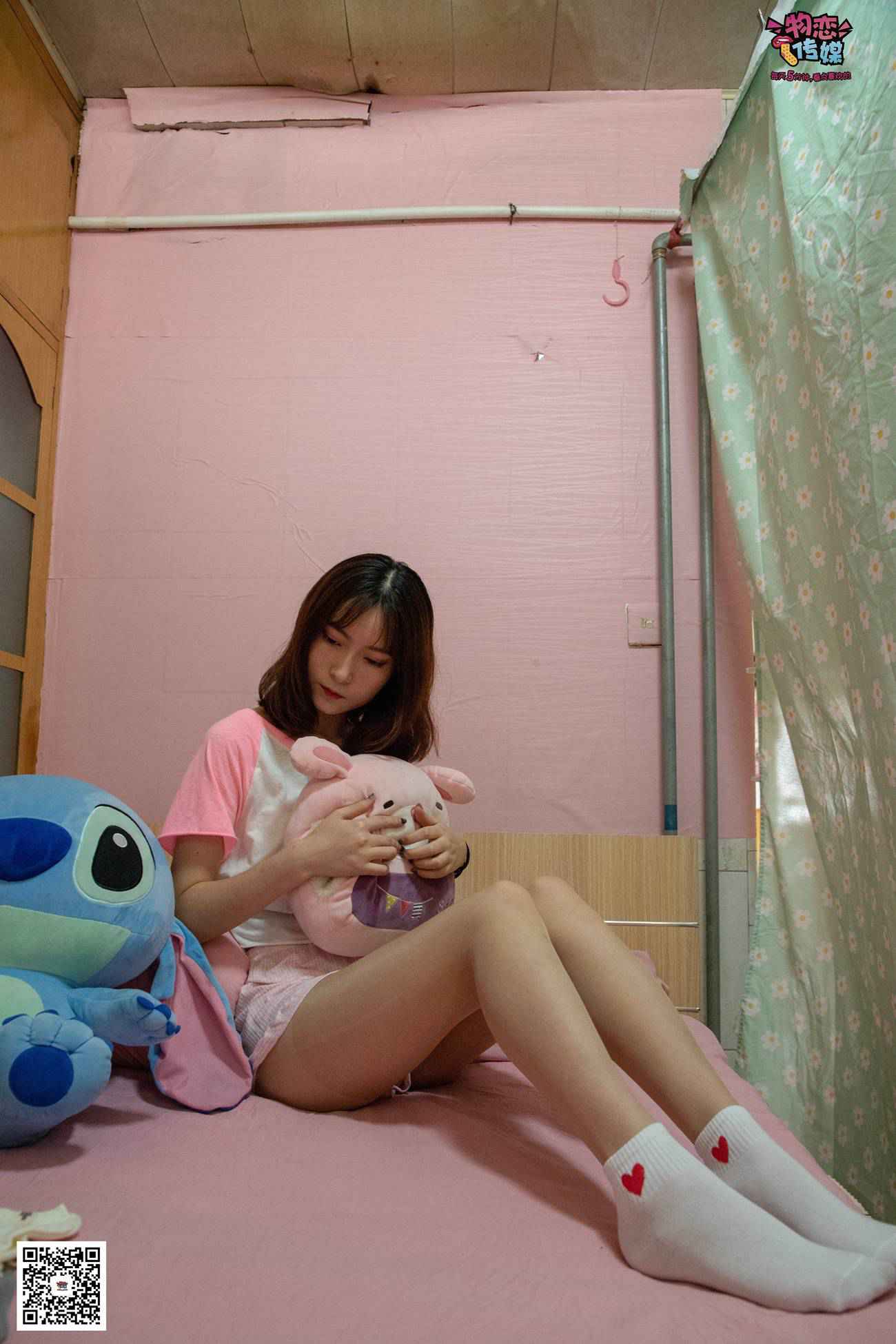 图片[248]-物恋传媒 NO.028 送你我的心,探秘猫耳闺房,纯棉睡衣搭配肉丝和爱心棉袜 [281P] – 速更版-美库