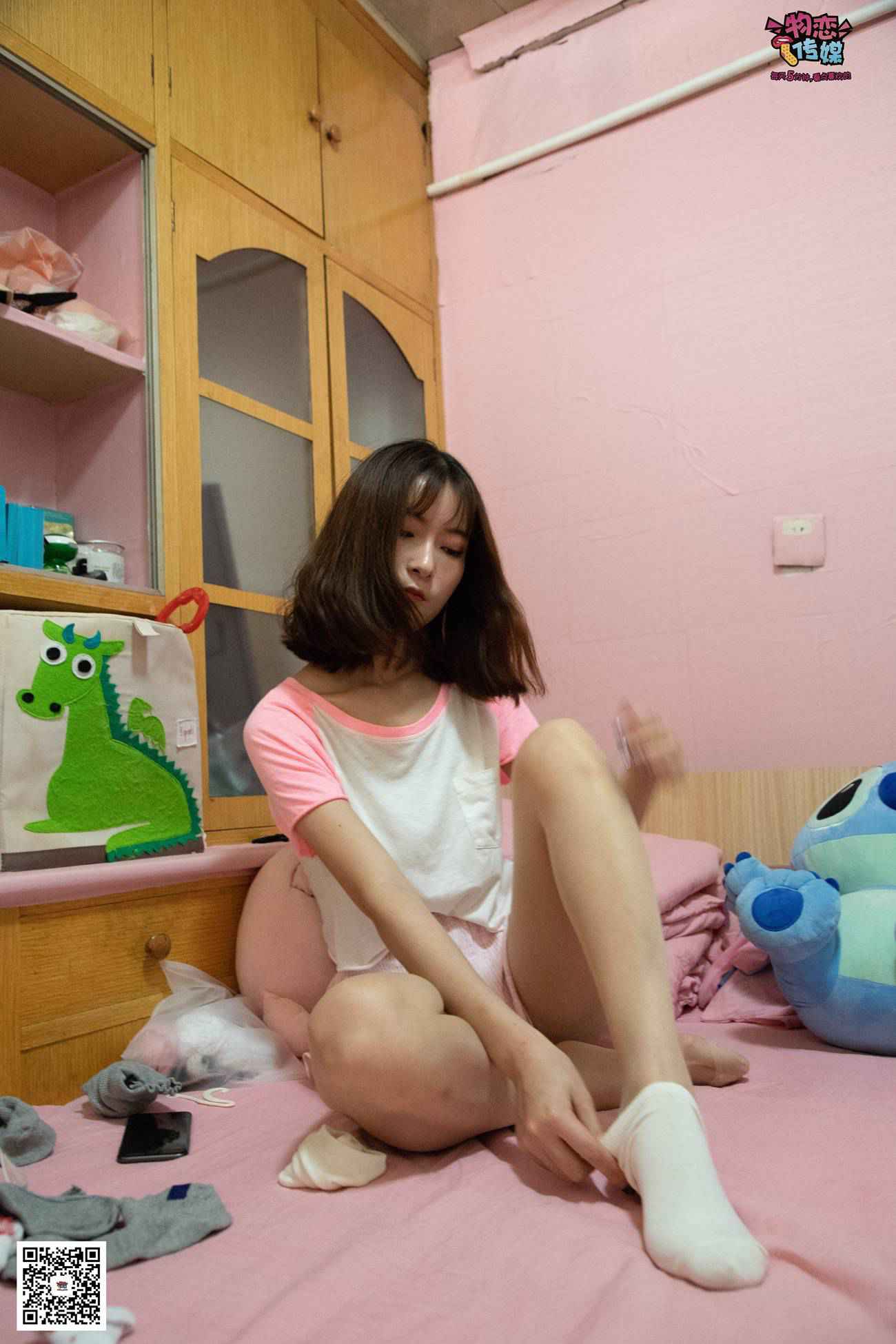 图片[275]-物恋传媒 NO.028 送你我的心,探秘猫耳闺房,纯棉睡衣搭配肉丝和爱心棉袜 [281P] – 速更版-美库