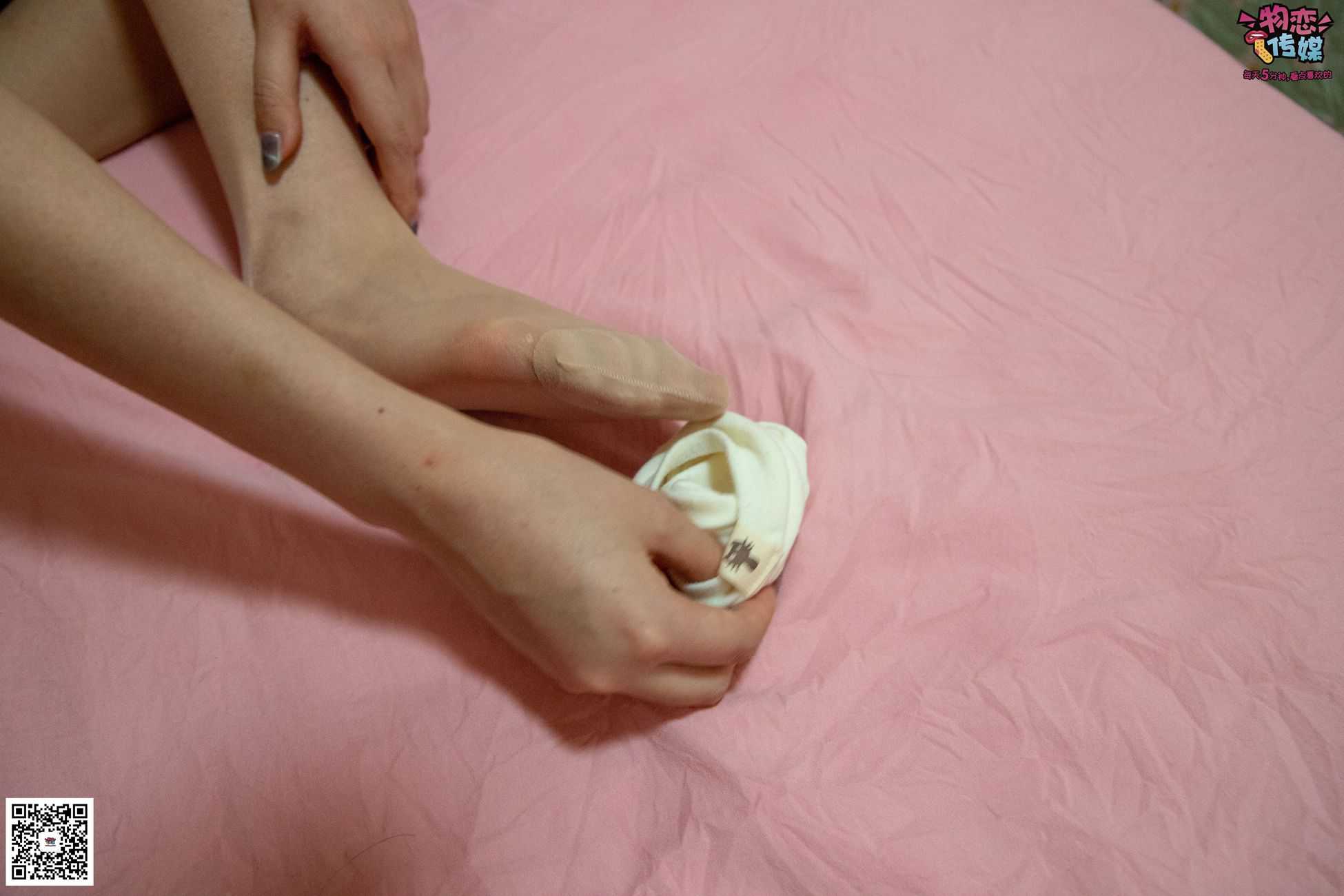 图片[282]-物恋传媒 NO.028 送你我的心,探秘猫耳闺房,纯棉睡衣搭配肉丝和爱心棉袜 [281P] – 速更版-美库