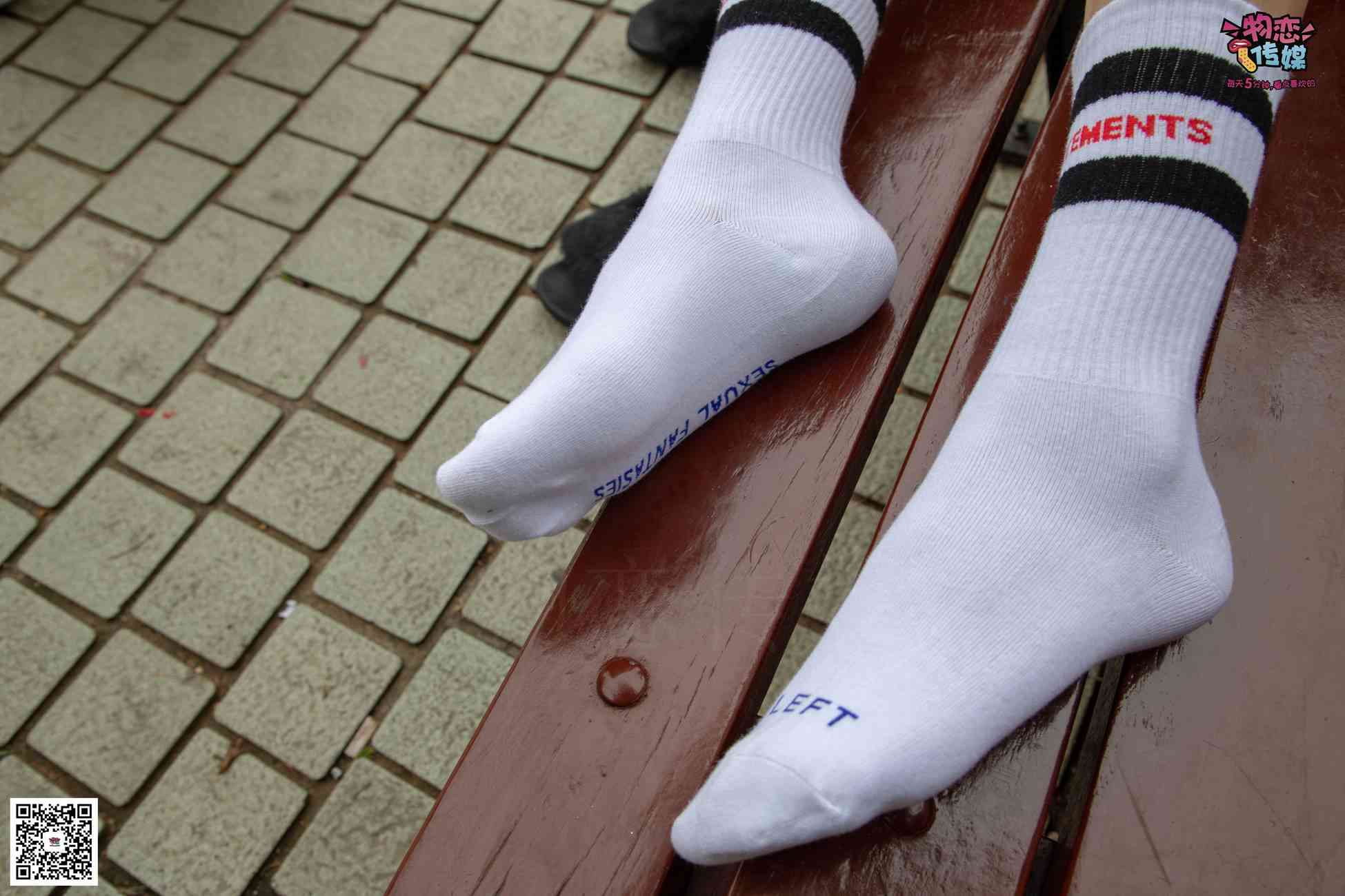 图片[40]-勿恋传媒 No.030 剑眉星目,烈焰红唇,玉姐范镁钕与可爱棉袜的反差萌 [189P] – 速更版-美库