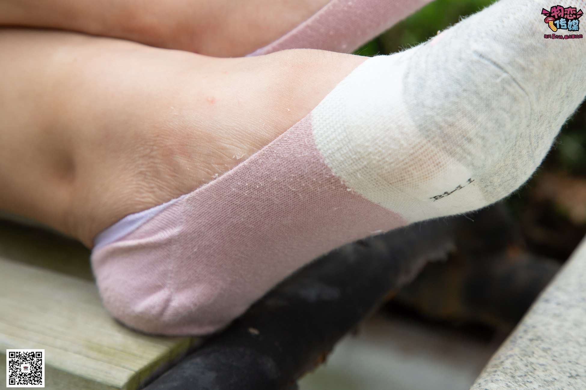 图片[82]-勿恋传媒 No.029 00后大二大眼睛女生哦。肉丝和小脚丫登场[154P] – 速更版-美库