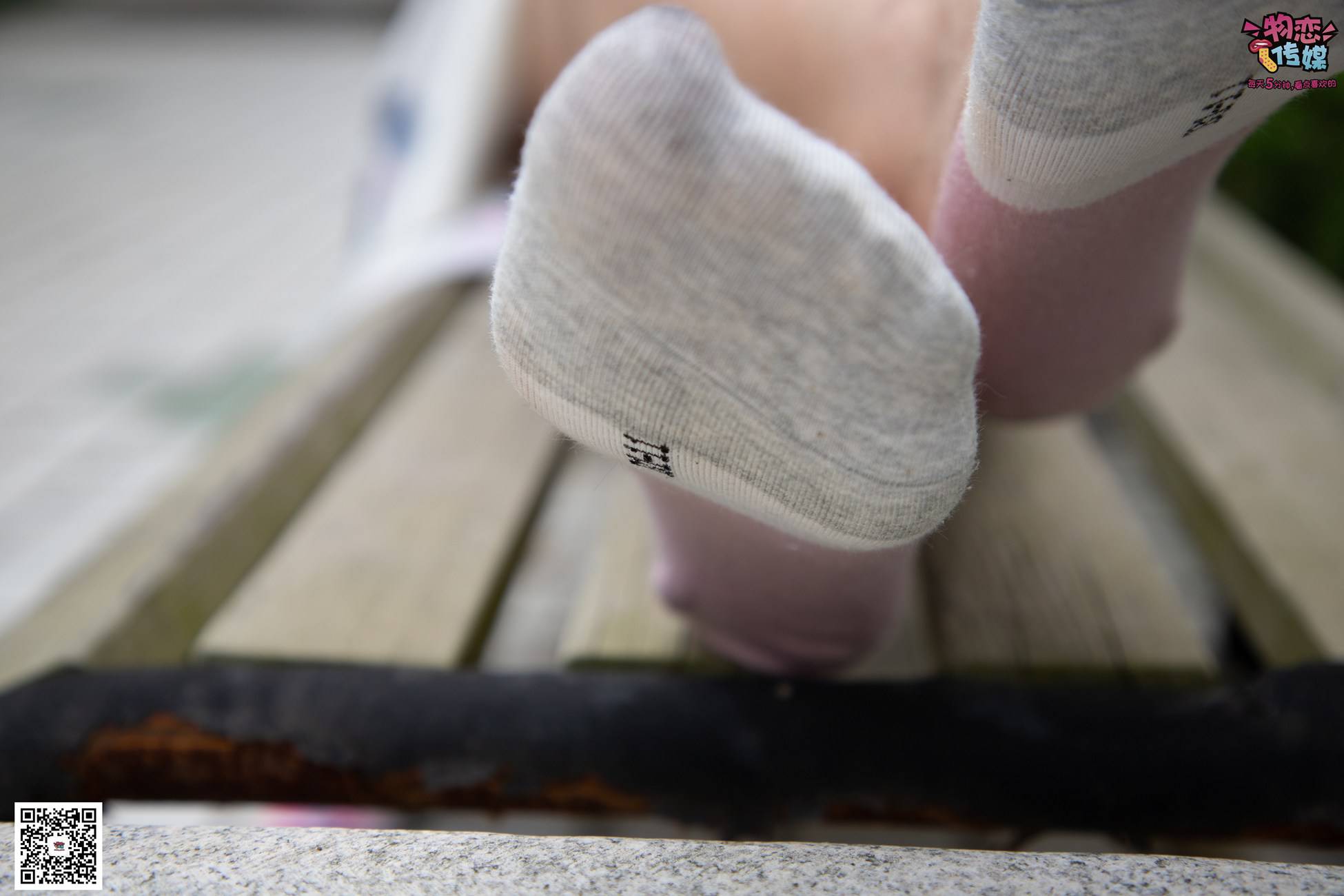 图片[88]-勿恋传媒 No.029 00后大二大眼睛女生哦。肉丝和小脚丫登场[154P] – 速更版-美库