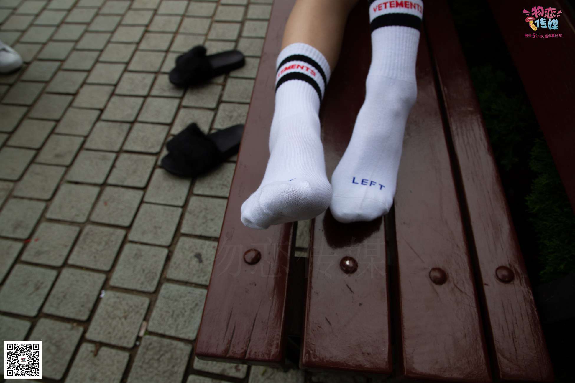 图片[51]-勿恋传媒 No.030 剑眉星目,烈焰红唇,玉姐范镁钕与可爱棉袜的反差萌 [189P] – 速更版-美库