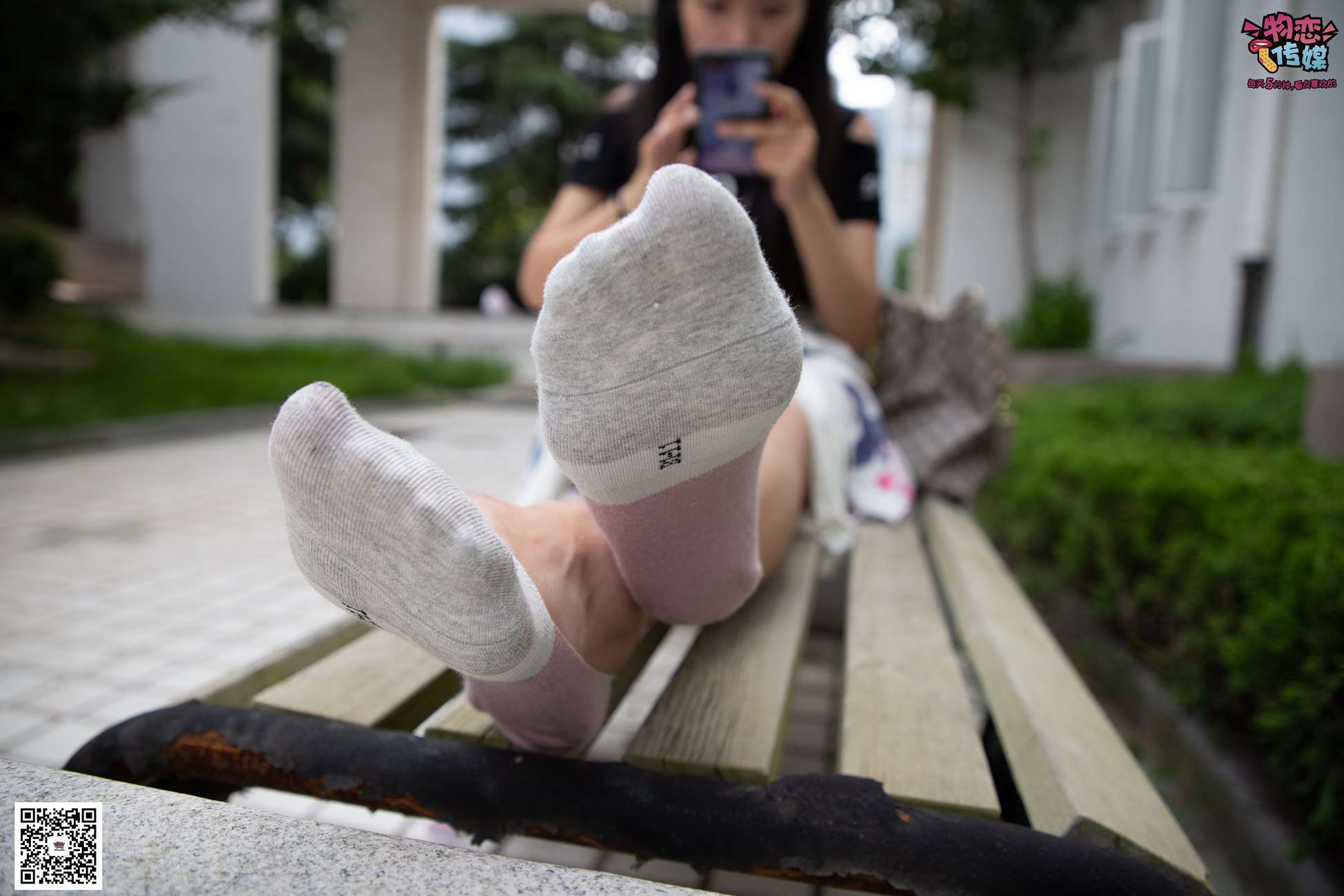 图片[92]-勿恋传媒 No.029 00后大二大眼睛女生哦。肉丝和小脚丫登场[154P] – 速更版-美库