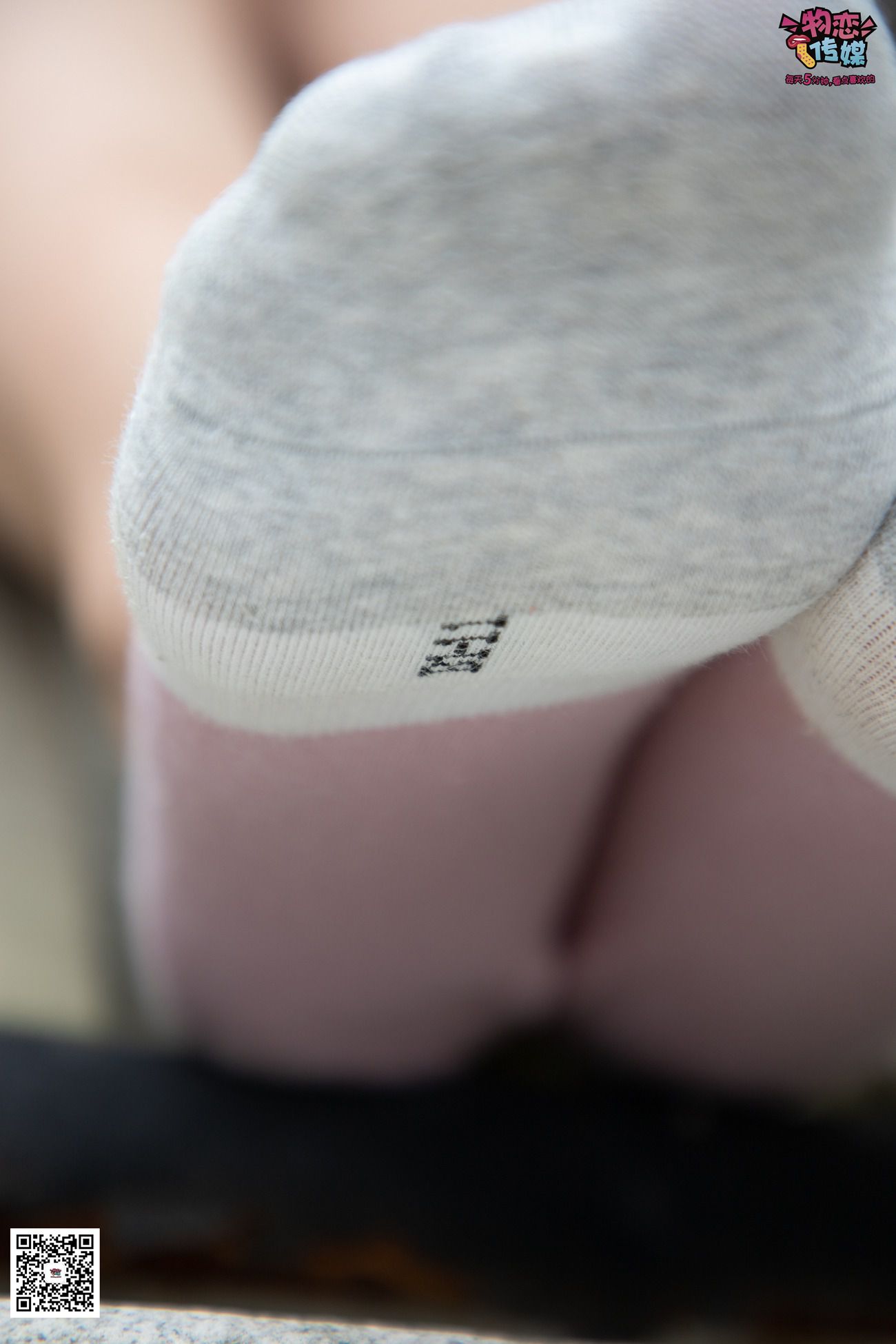 图片[100]-勿恋传媒 No.029 00后大二大眼睛女生哦。肉丝和小脚丫登场[154P] – 速更版-美库