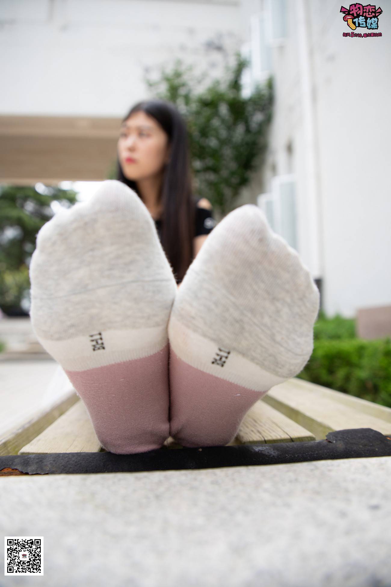 图片[107]-勿恋传媒 No.029 00后大二大眼睛女生哦。肉丝和小脚丫登场[154P] – 速更版-美库