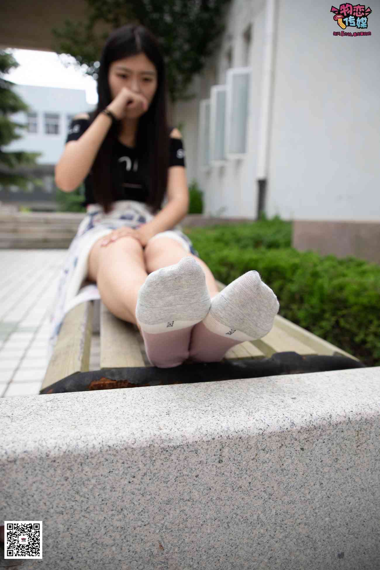 图片[111]-勿恋传媒 No.029 00后大二大眼睛女生哦。肉丝和小脚丫登场[154P] – 速更版-美库