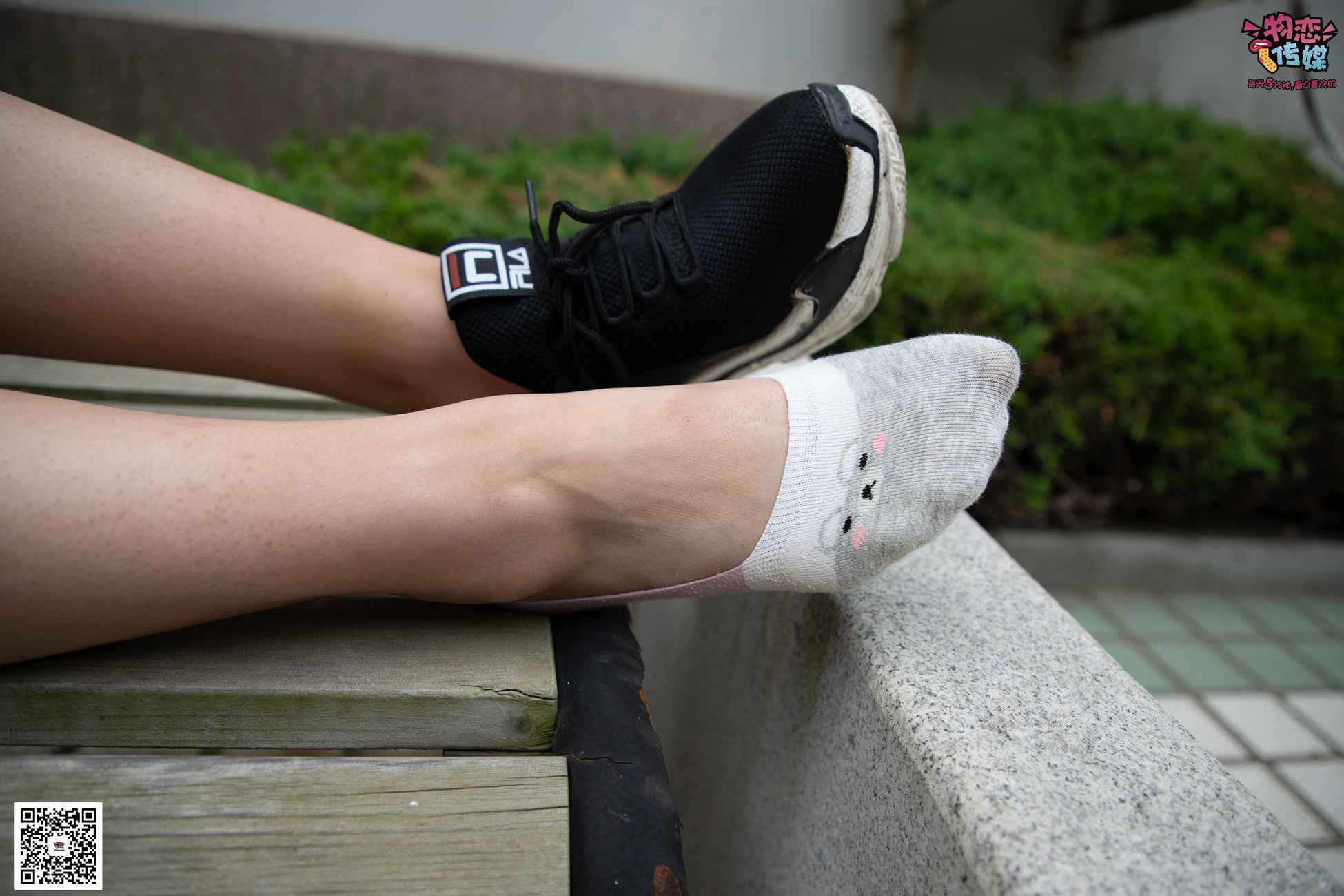 图片[116]-勿恋传媒 No.029 00后大二大眼睛女生哦。肉丝和小脚丫登场[154P] – 速更版-美库