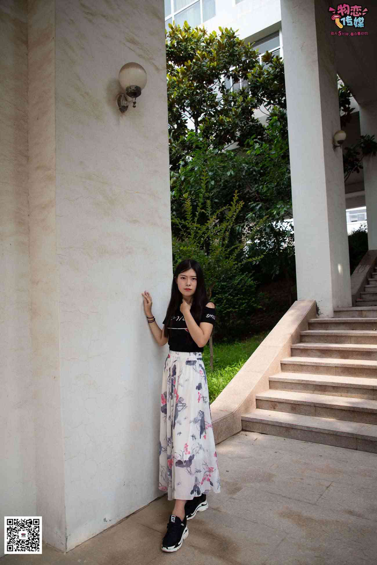 图片[119]-勿恋传媒 No.029 00后大二大眼睛女生哦。肉丝和小脚丫登场[154P] – 速更版-美库