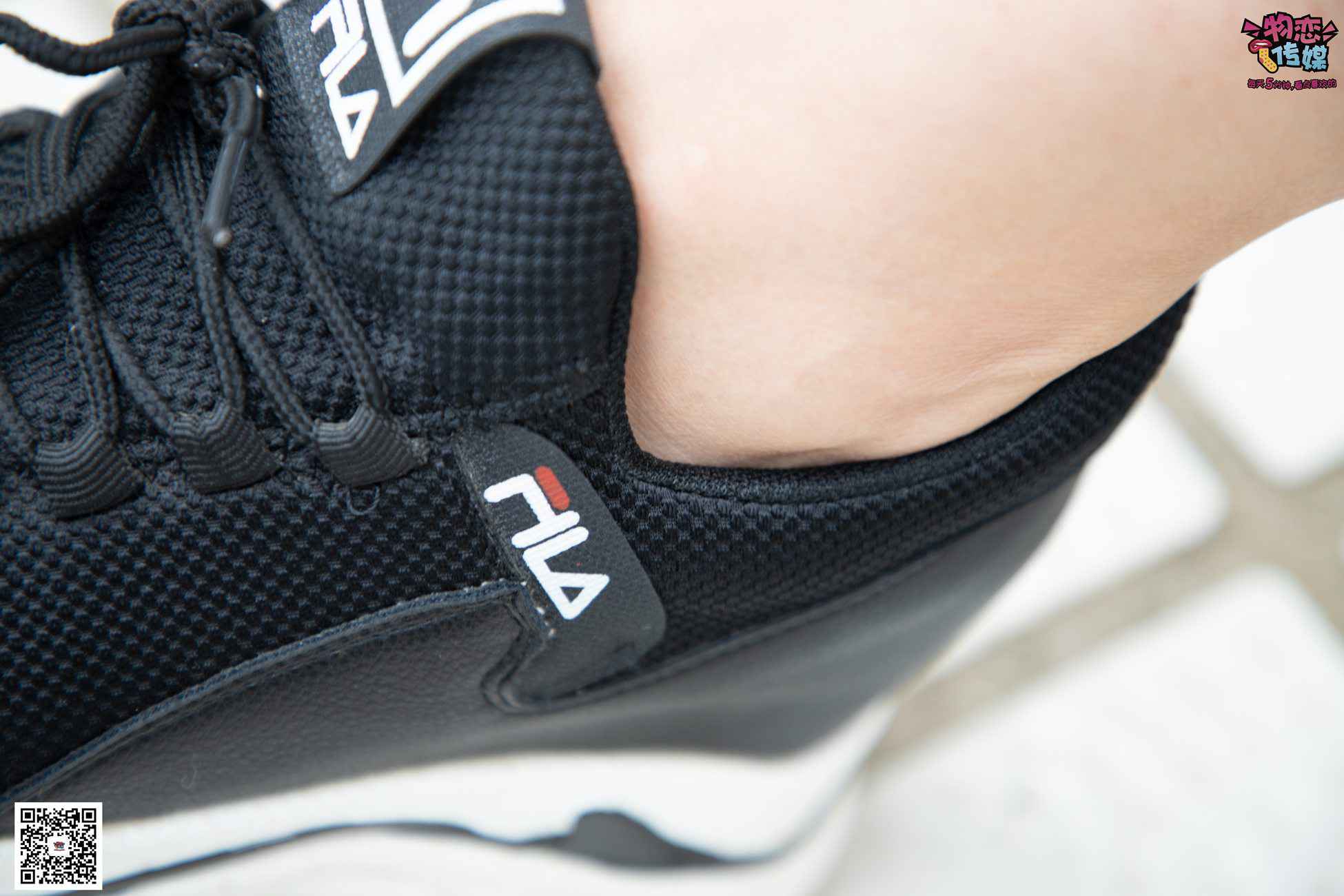 图片[121]-勿恋传媒 No.029 00后大二大眼睛女生哦。肉丝和小脚丫登场[154P] – 速更版-美库