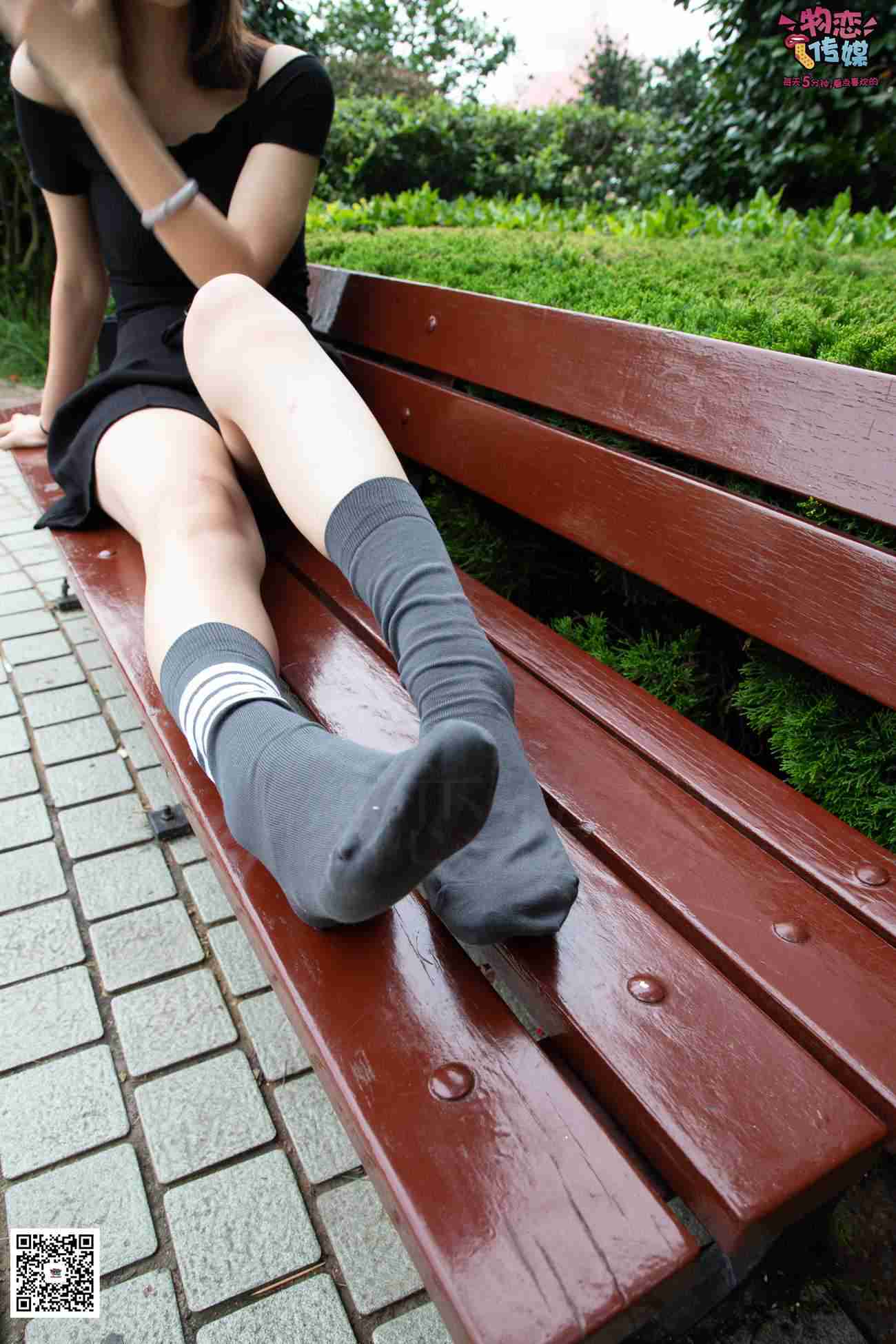 图片[85]-勿恋传媒 No.030 剑眉星目,烈焰红唇,玉姐范镁钕与可爱棉袜的反差萌 [189P] – 速更版-美库