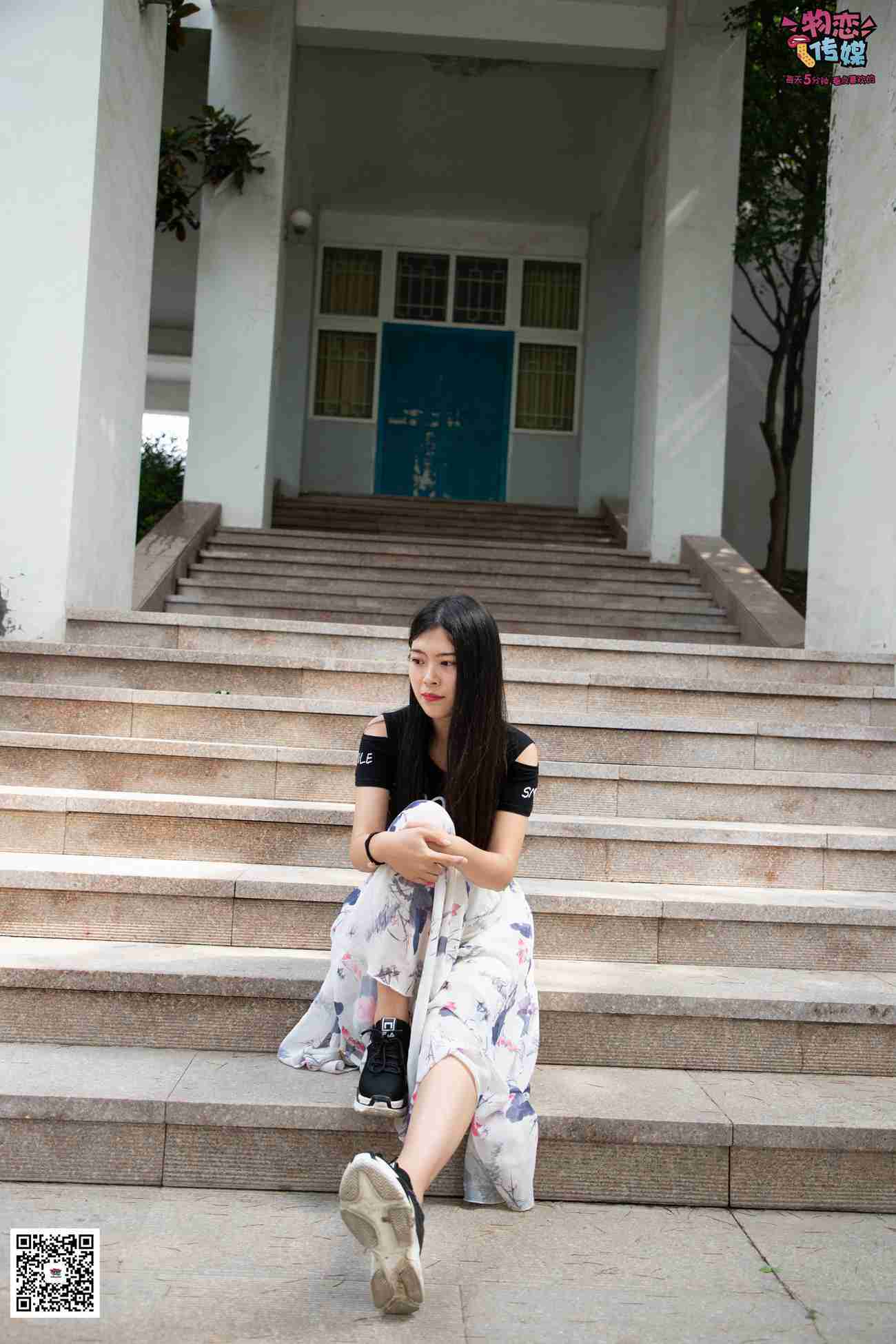 图片[138]-勿恋传媒 No.029 00后大二大眼睛女生哦。肉丝和小脚丫登场[154P] – 速更版-美库