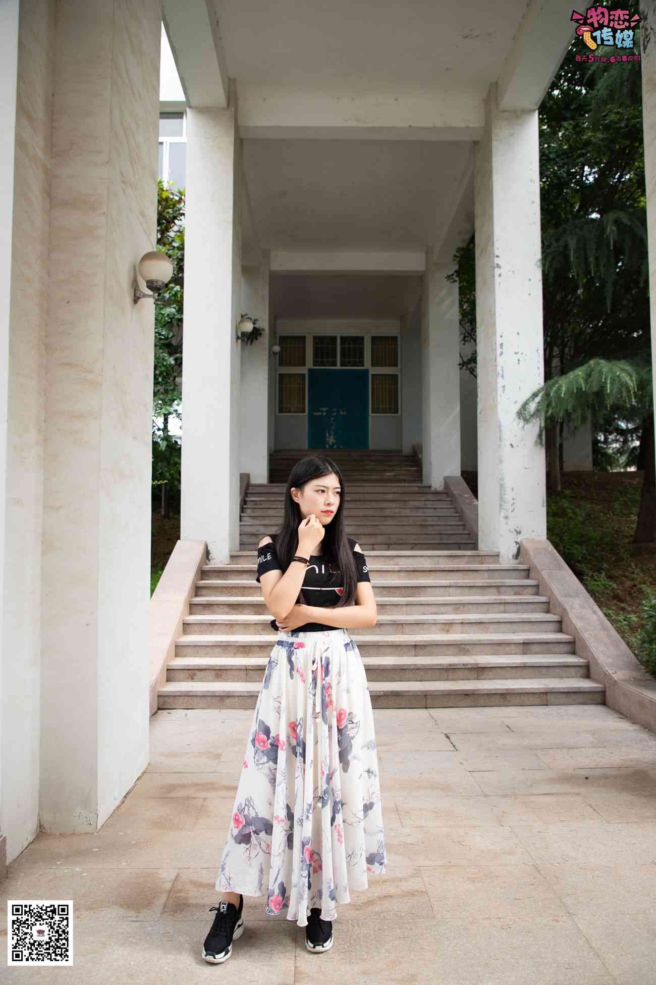 图片[139]-勿恋传媒 No.029 00后大二大眼睛女生哦。肉丝和小脚丫登场[154P] – 速更版-美库